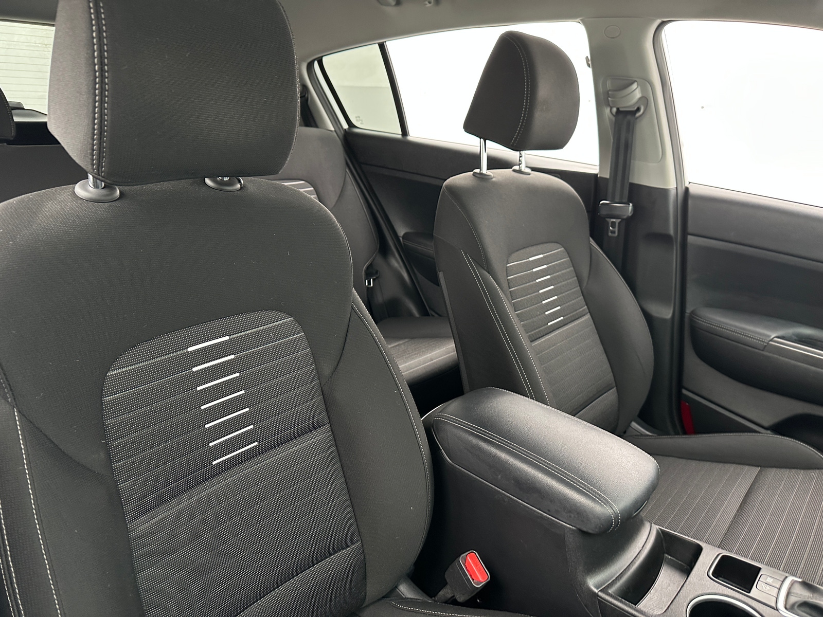 Thumbnail: 2022 Kia Sportage - 2