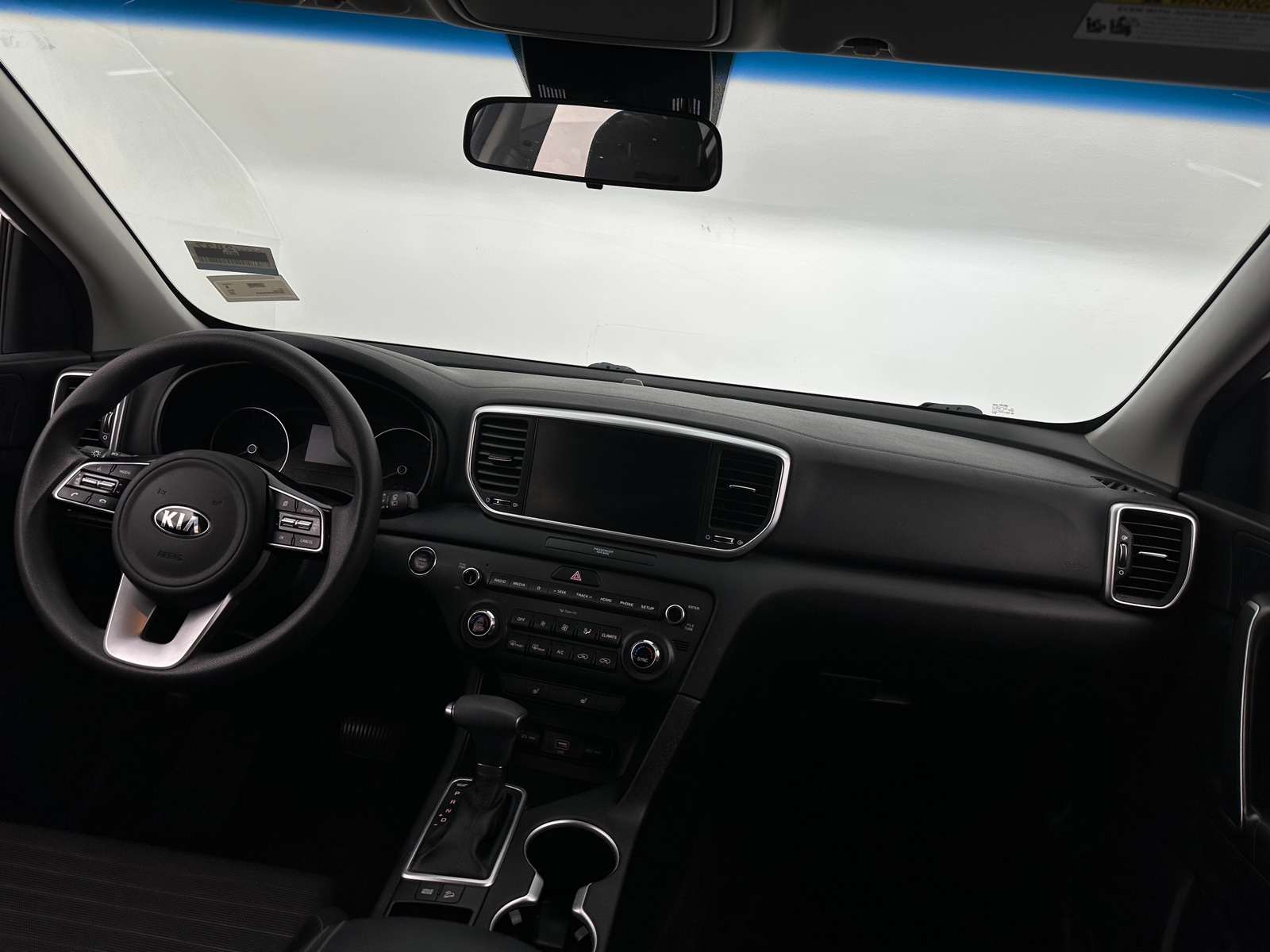 Thumbnail: 2022 Kia Sportage - 3