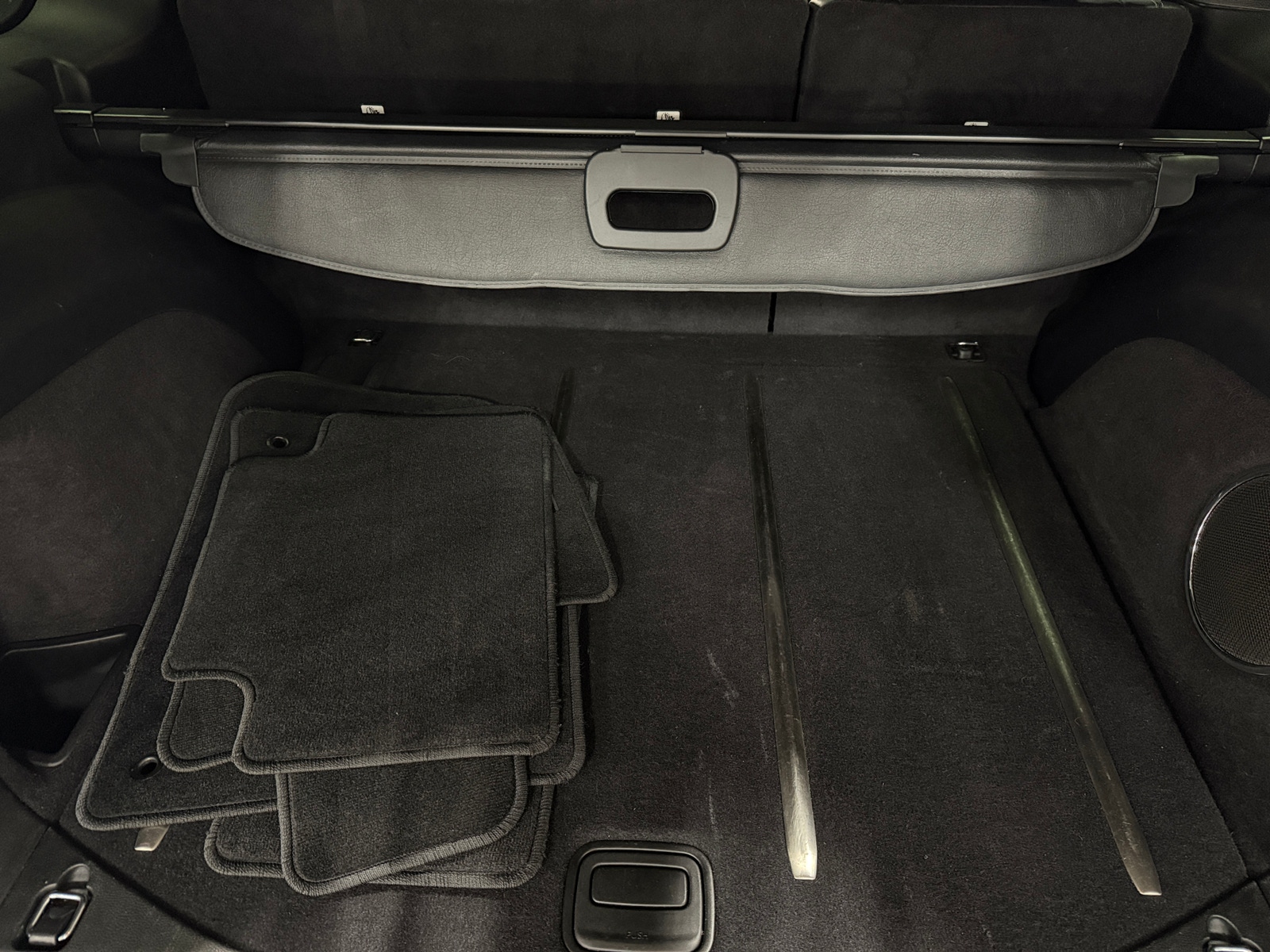 Thumbnail: 2014 Jeep Grand Cherokee - 6