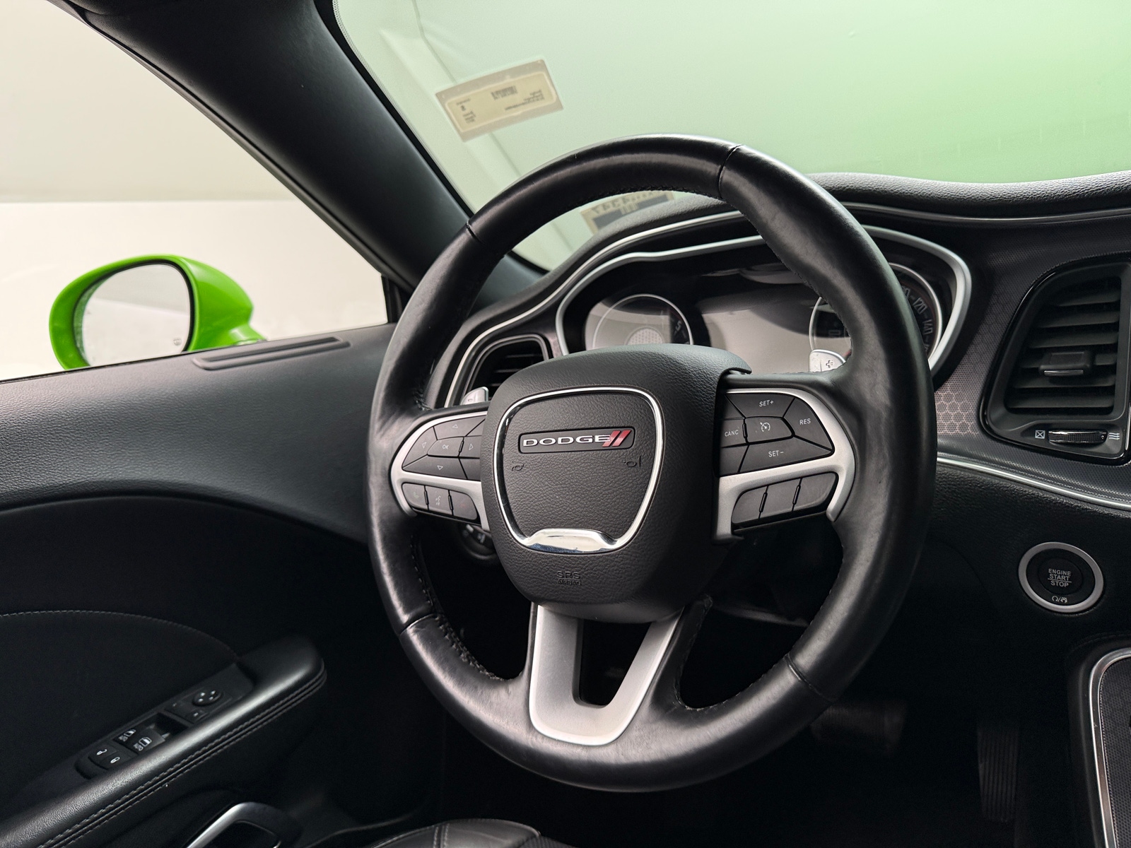 Thumbnail: 2017 Dodge Challenger - 4