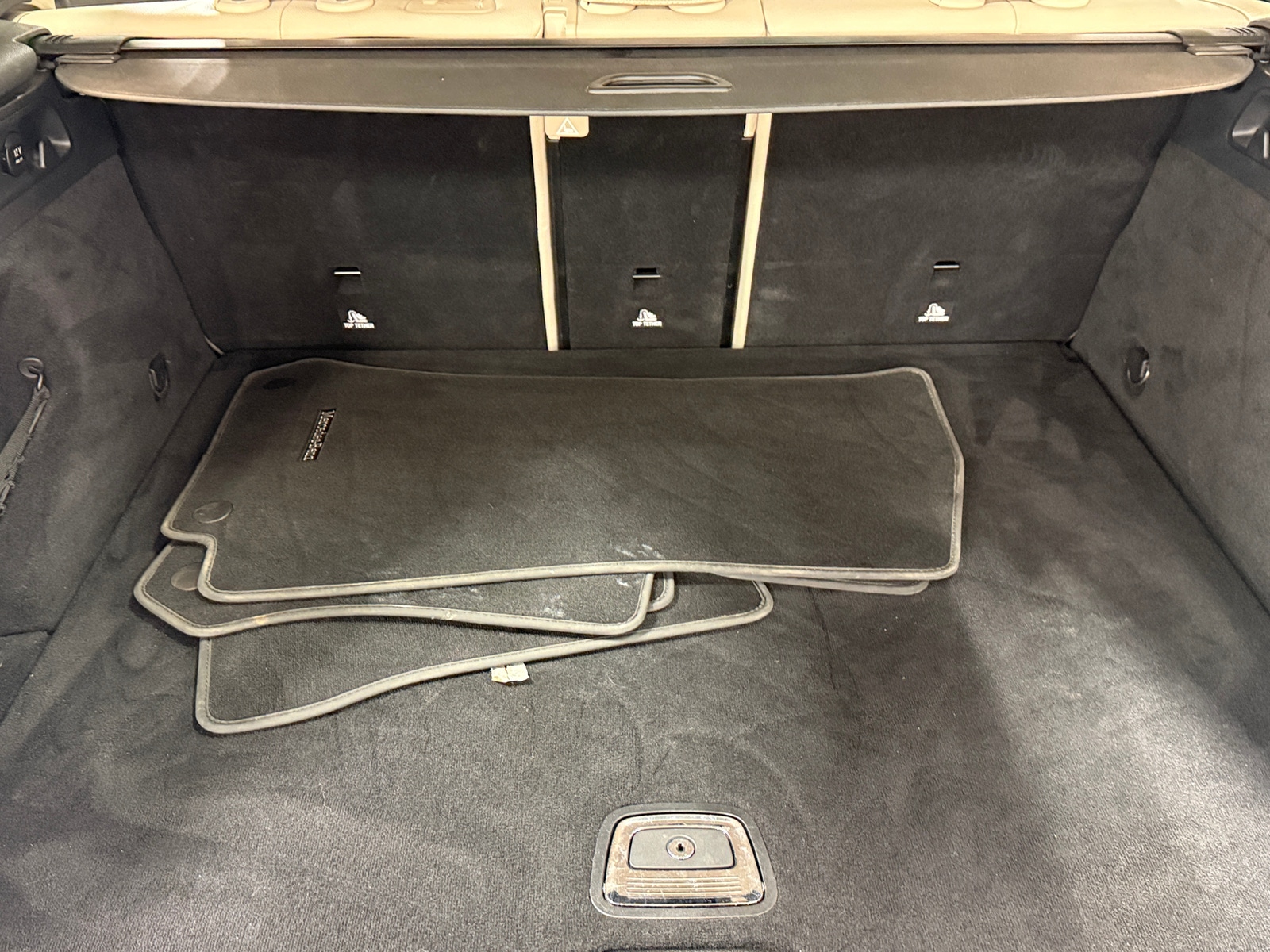 Thumbnail: 2017 Mercedes-Benz GLC - 6