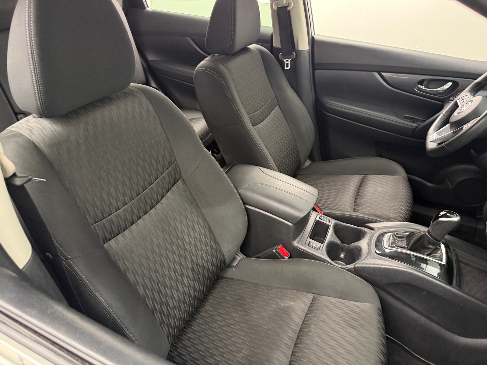 Thumbnail: 2020 Nissan Rogue - 2