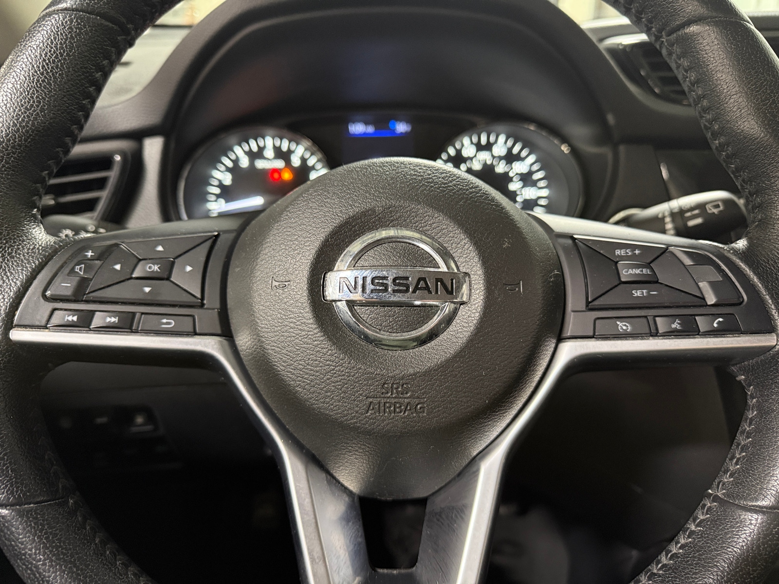 Thumbnail: 2020 Nissan Rogue - 5