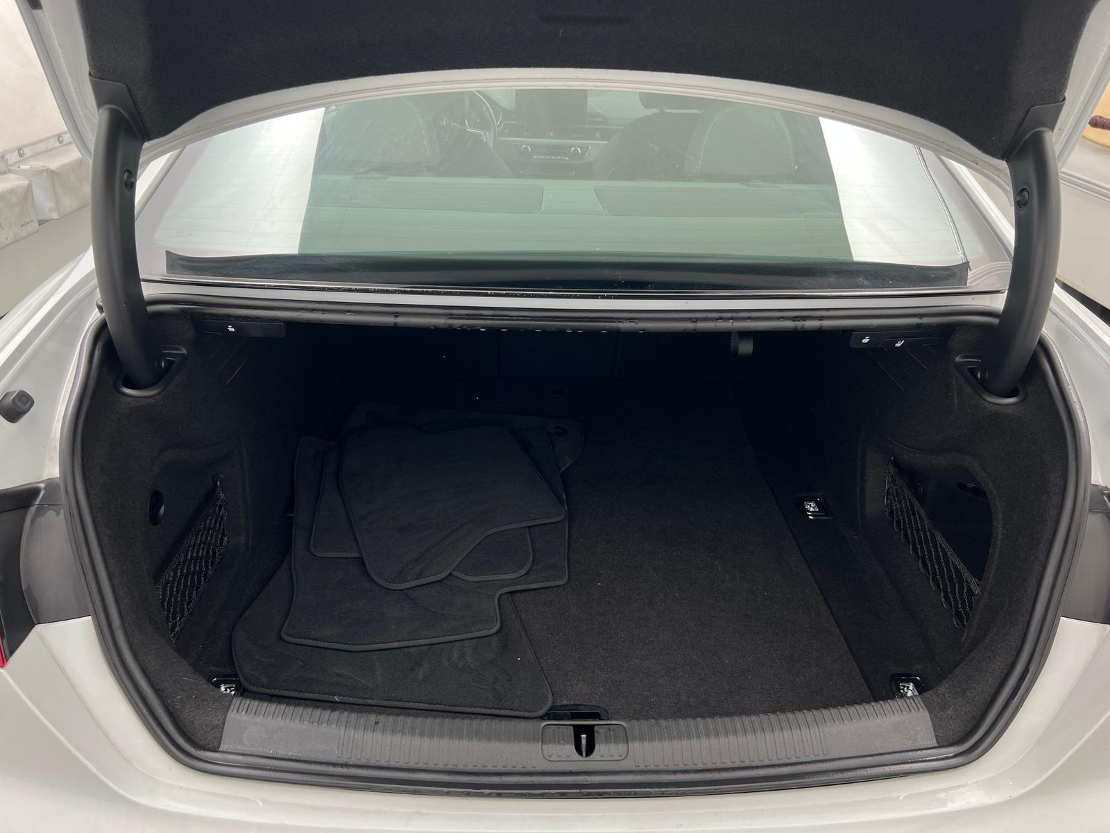 Thumbnail: 2020 Audi A5 - 4