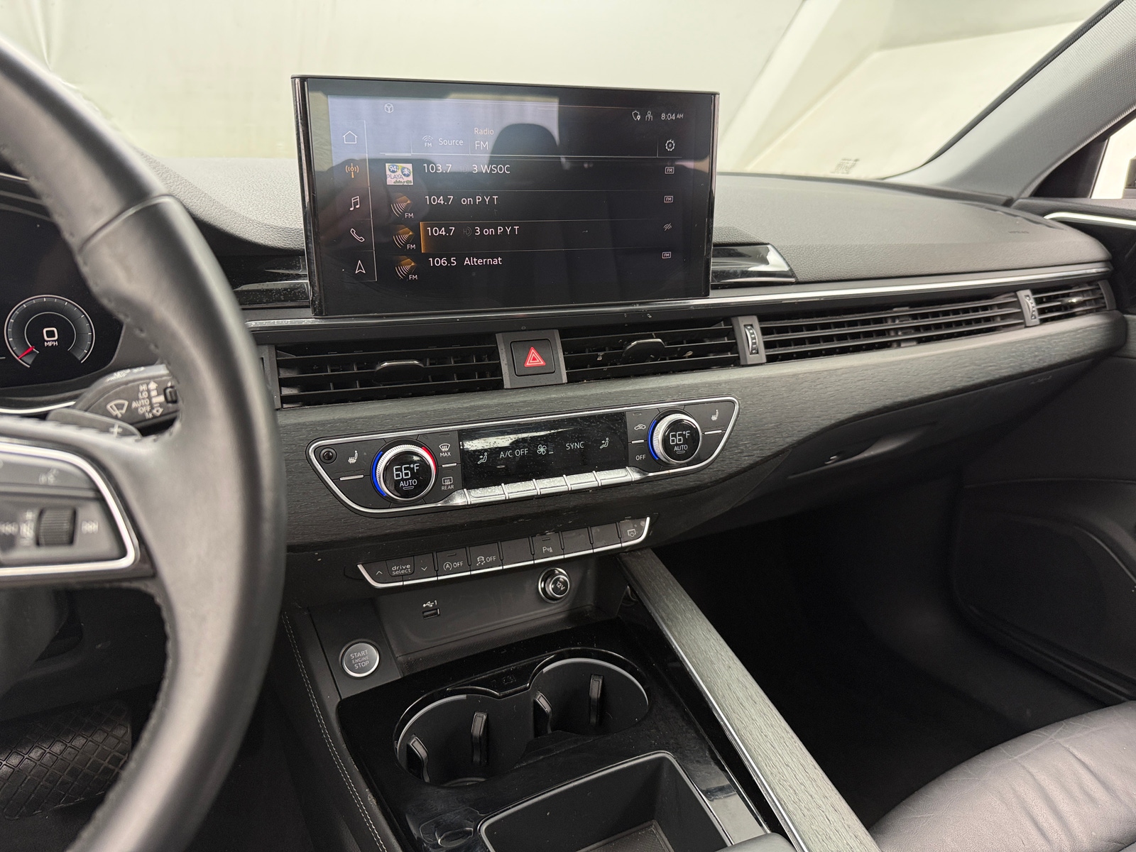 Thumbnail: 2020 Audi A4 - 3