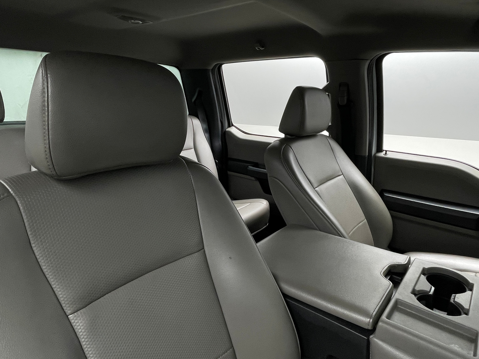 Thumbnail: 2022 Ford Econoline - 2