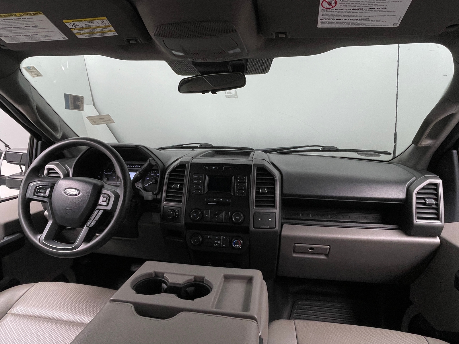 Thumbnail: 2022 Ford Econoline - 3