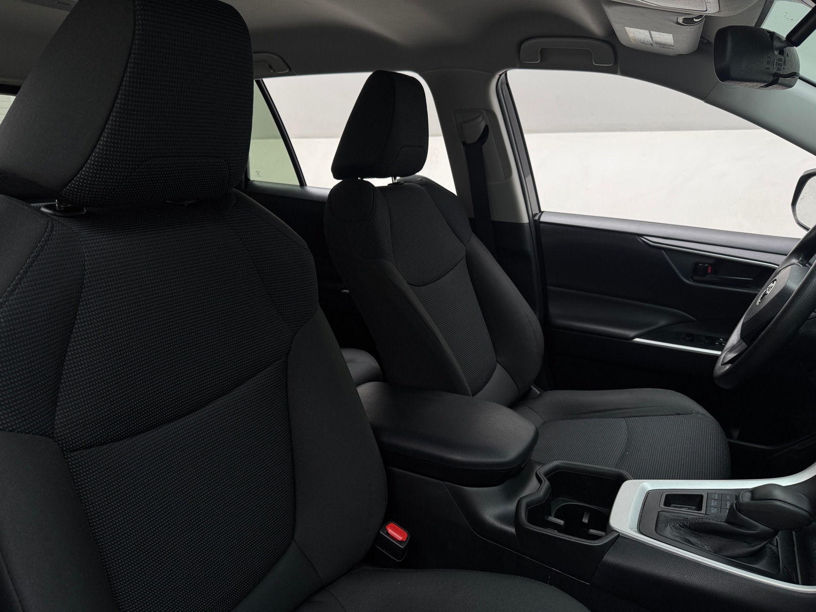 Thumbnail: 2022 Toyota RAV4 - 2