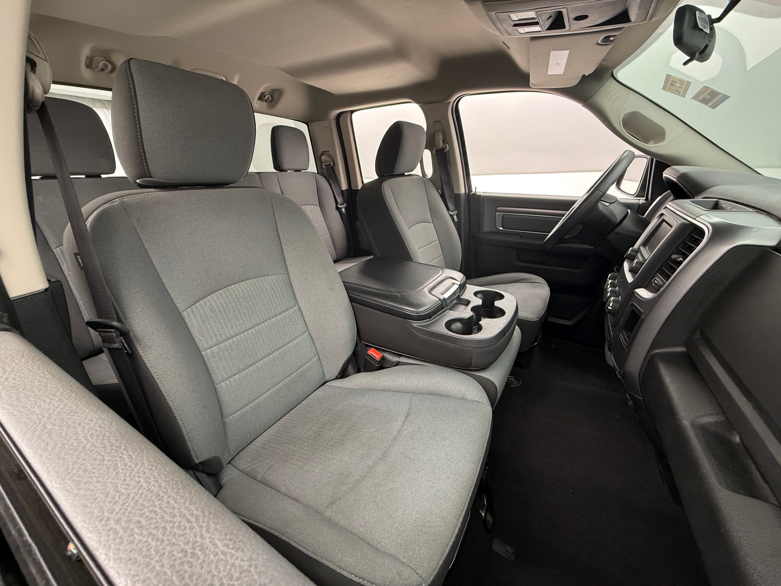 Thumbnail: 2024 RAM 1500 Classic - 2