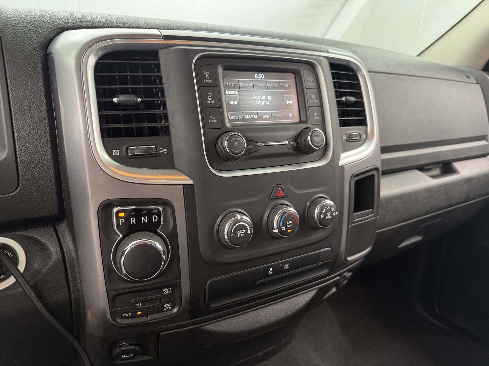 Thumbnail: 2024 RAM 1500 Classic - 4