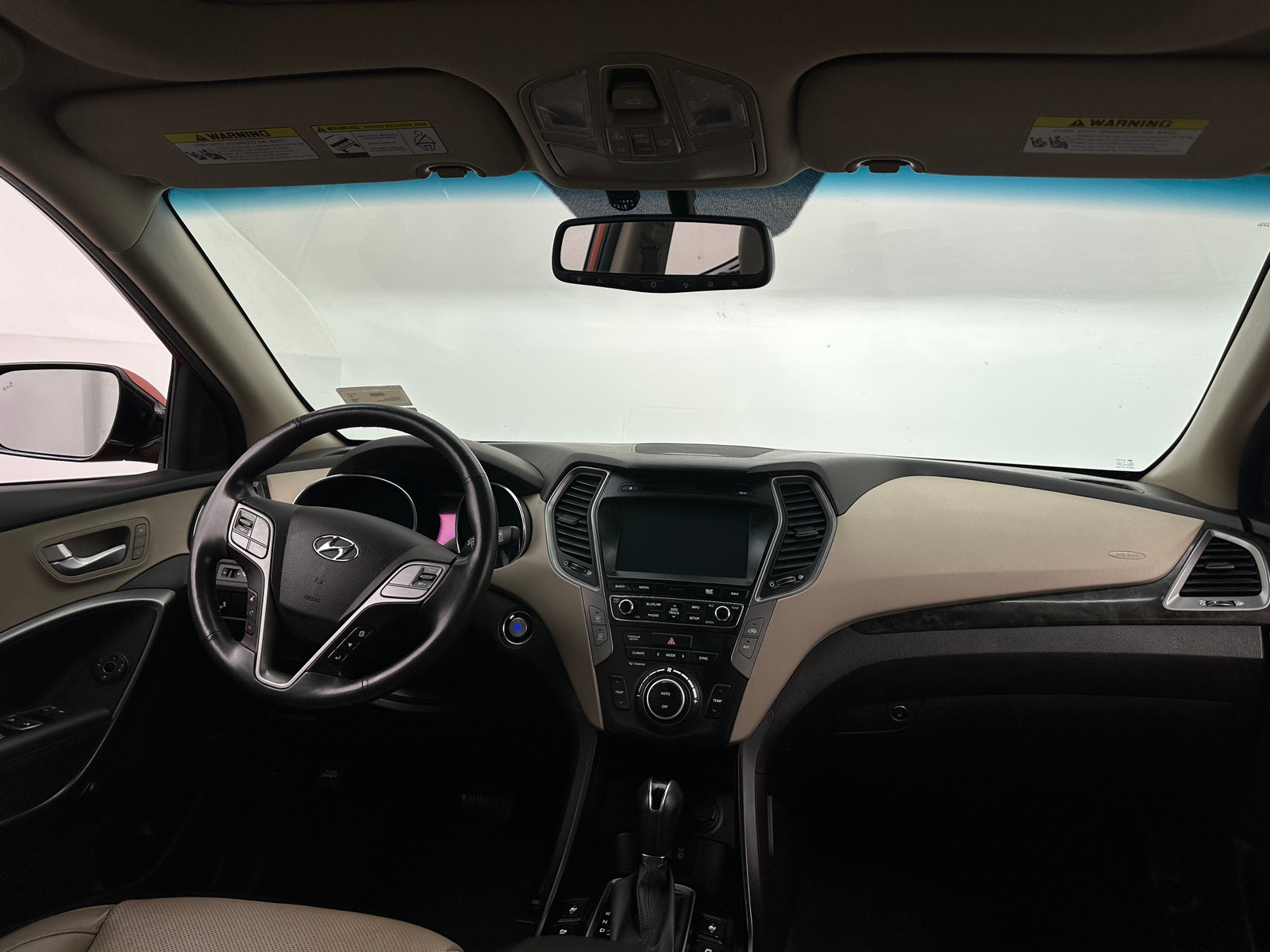 Thumbnail: 2017 Hyundai Santa Fe - 2