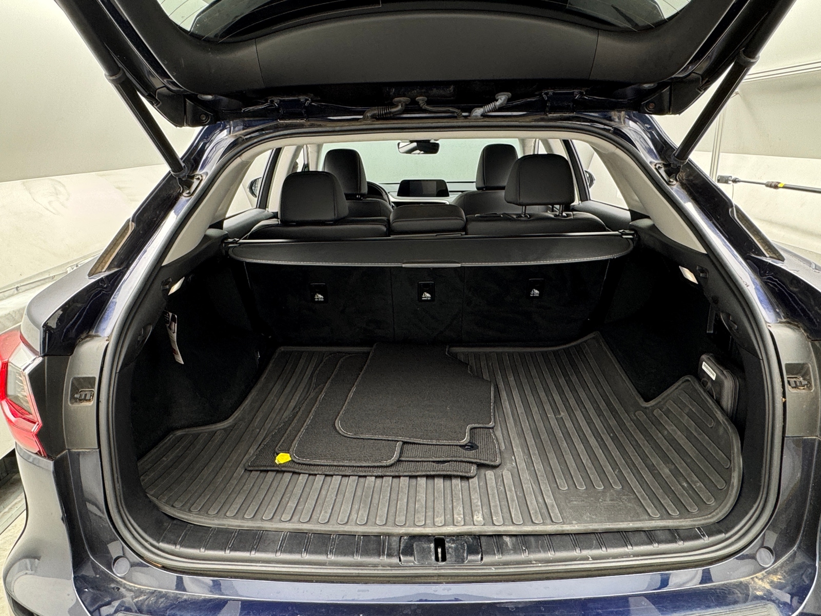 Thumbnail: 2022 Lexus RX - 7