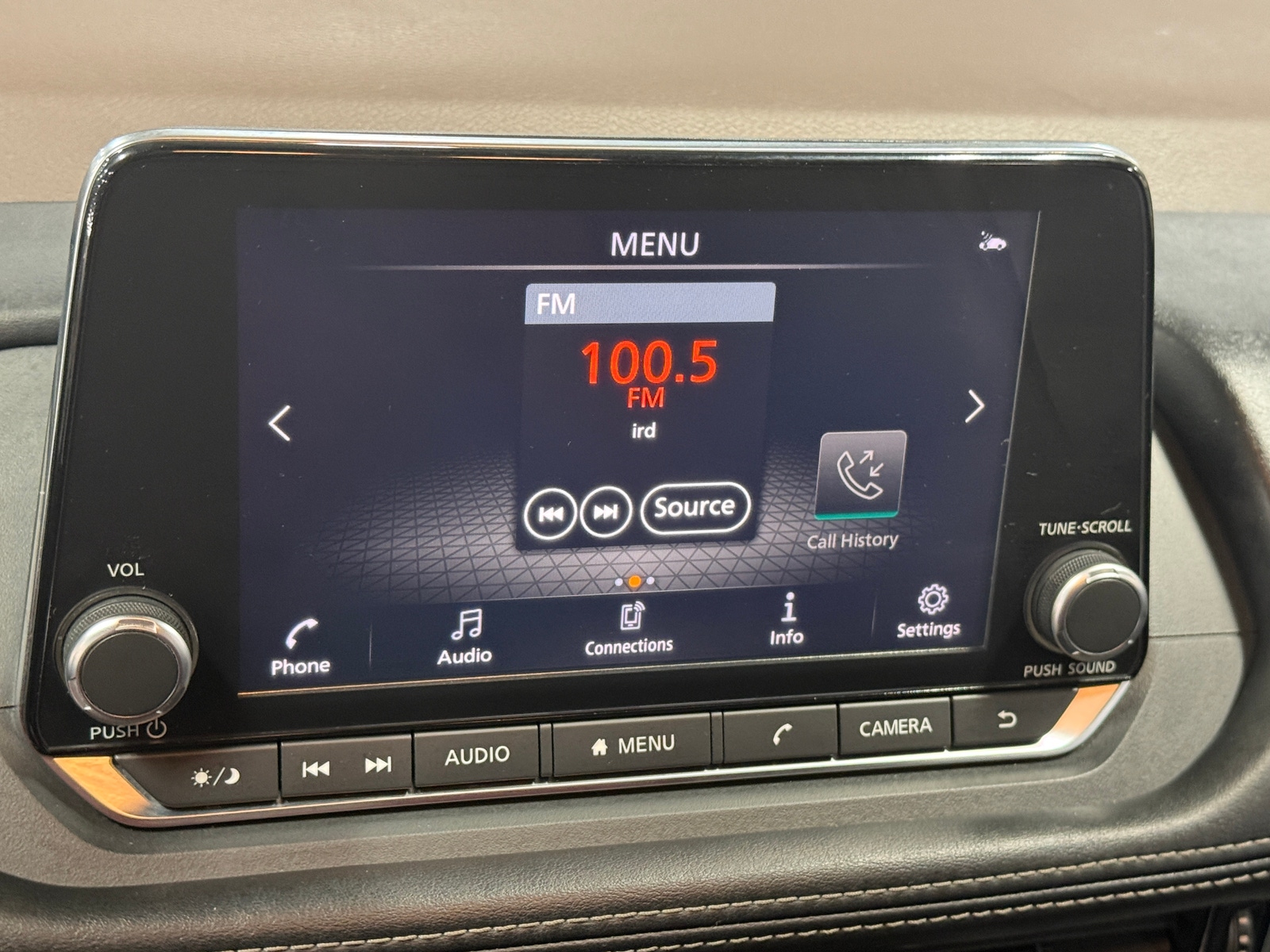 Thumbnail: 2022 Nissan Rogue - 3