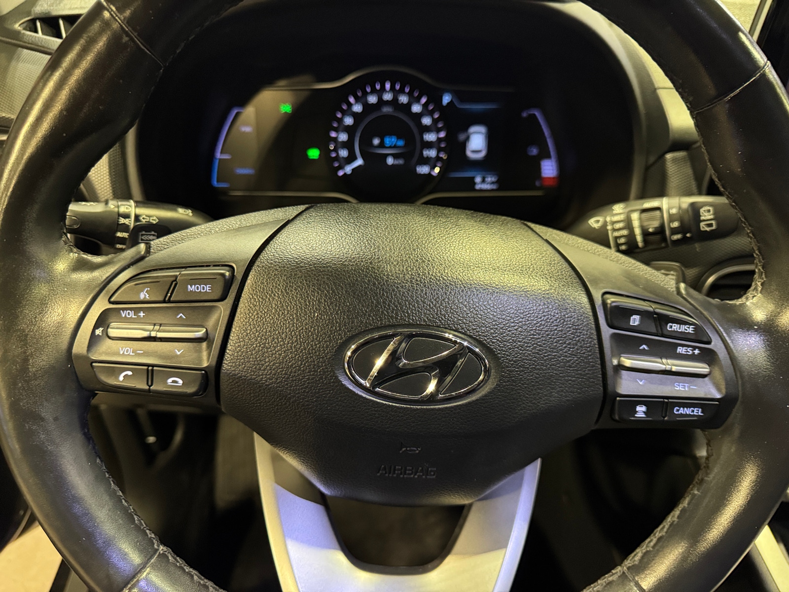 Thumbnail: 2020 Hyundai Kona - 4