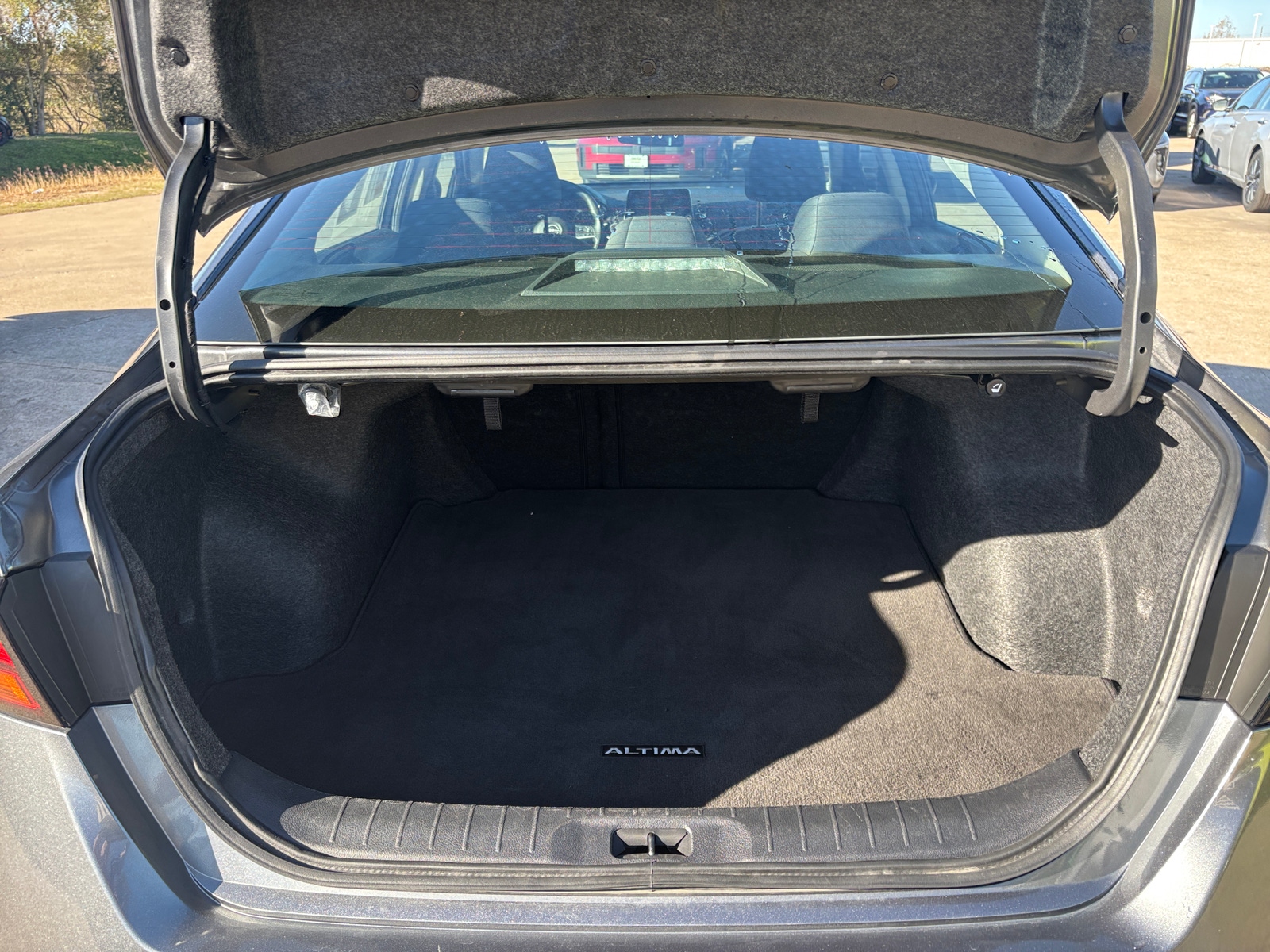 Thumbnail: 2025 Nissan Altima - 6