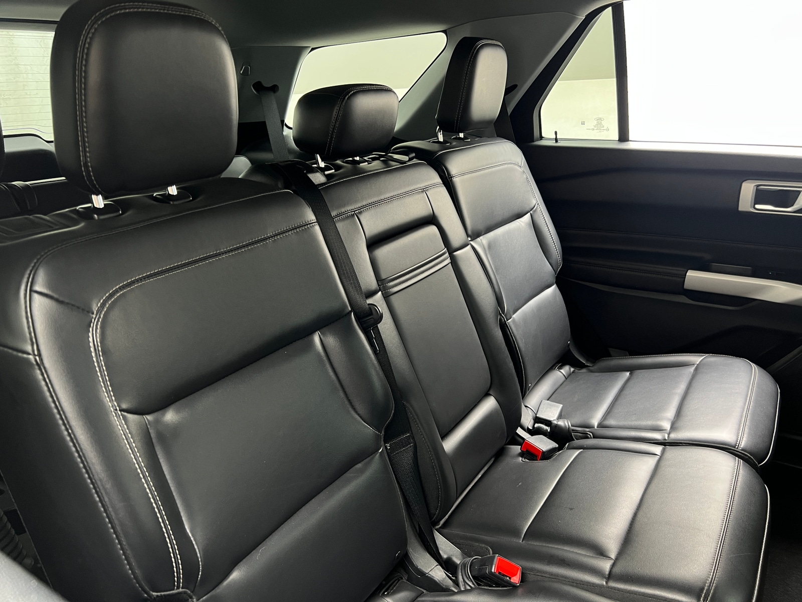 Thumbnail: 2021 Ford Explorer - 5