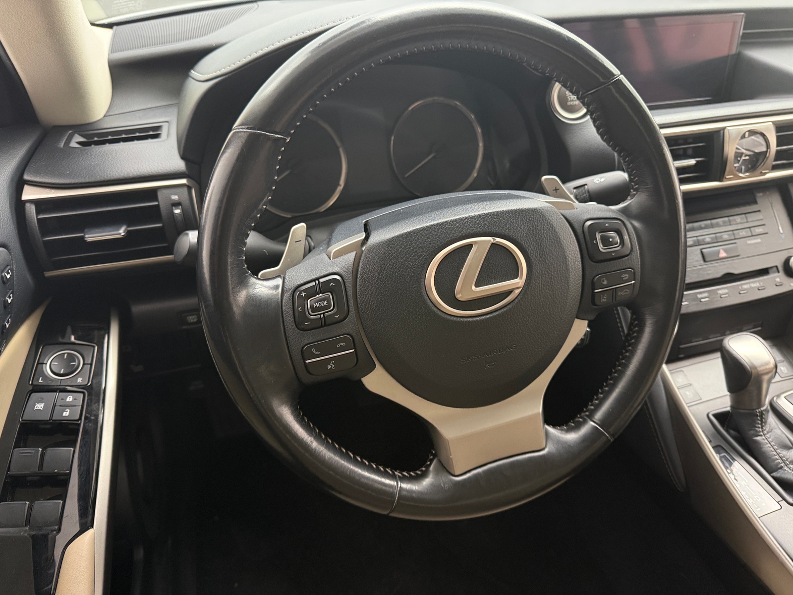 Thumbnail: 2018 Lexus IS - 4