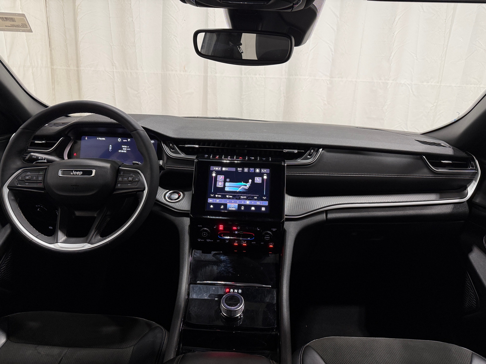 Thumbnail: 2023 Jeep Grand Cherokee - 2