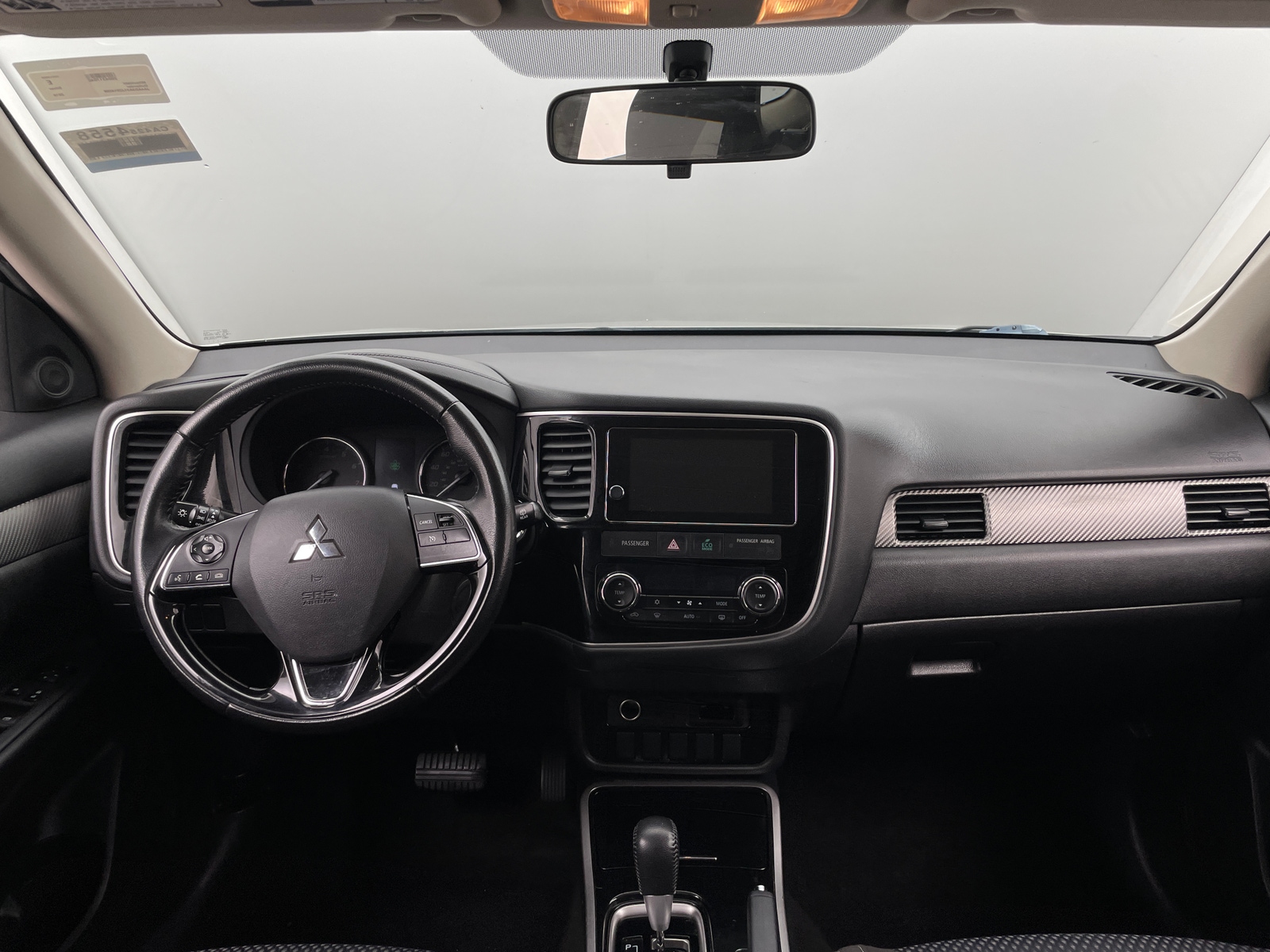 Thumbnail: 2018 Mitsubishi Outlander - 3