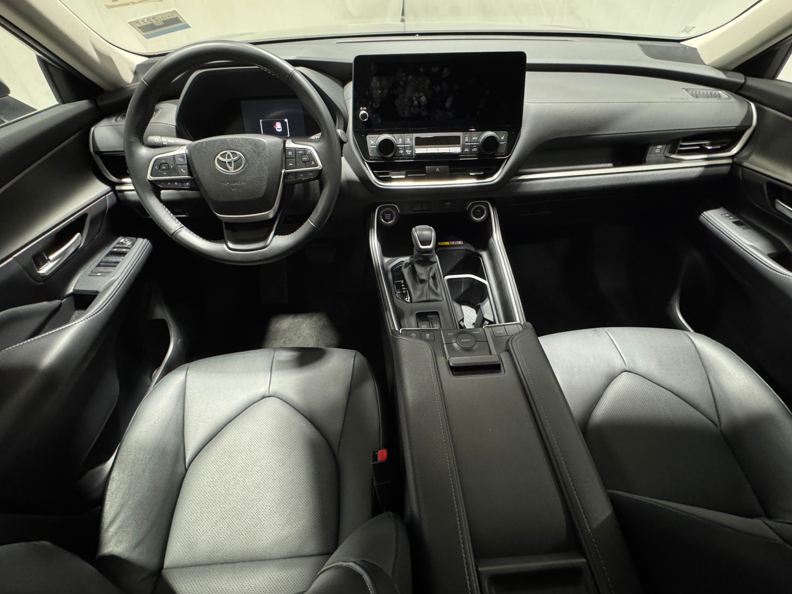 Thumbnail: 2025 Toyota Grand Highlander - 2