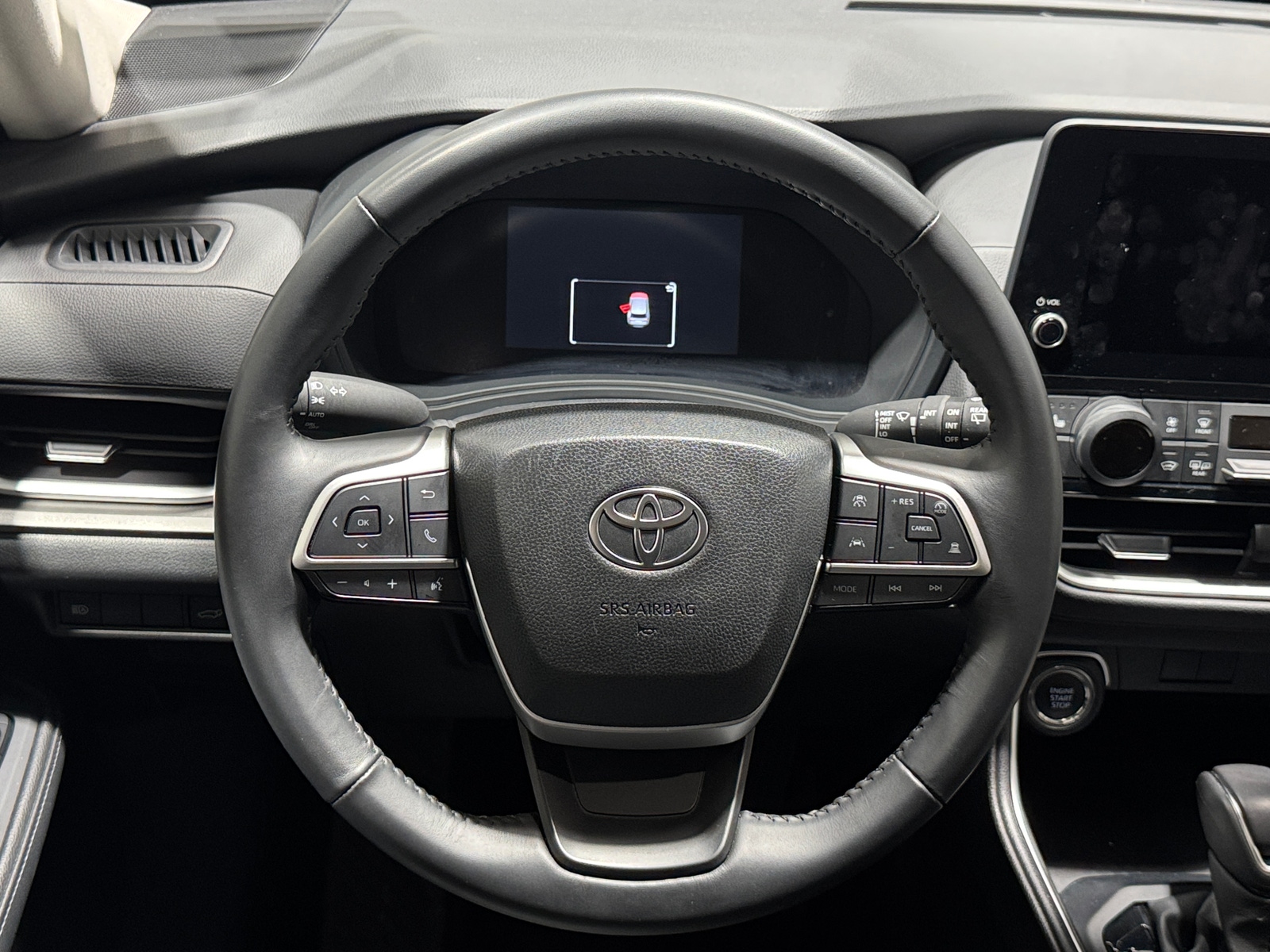 Thumbnail: 2025 Toyota Grand Highlander - 4