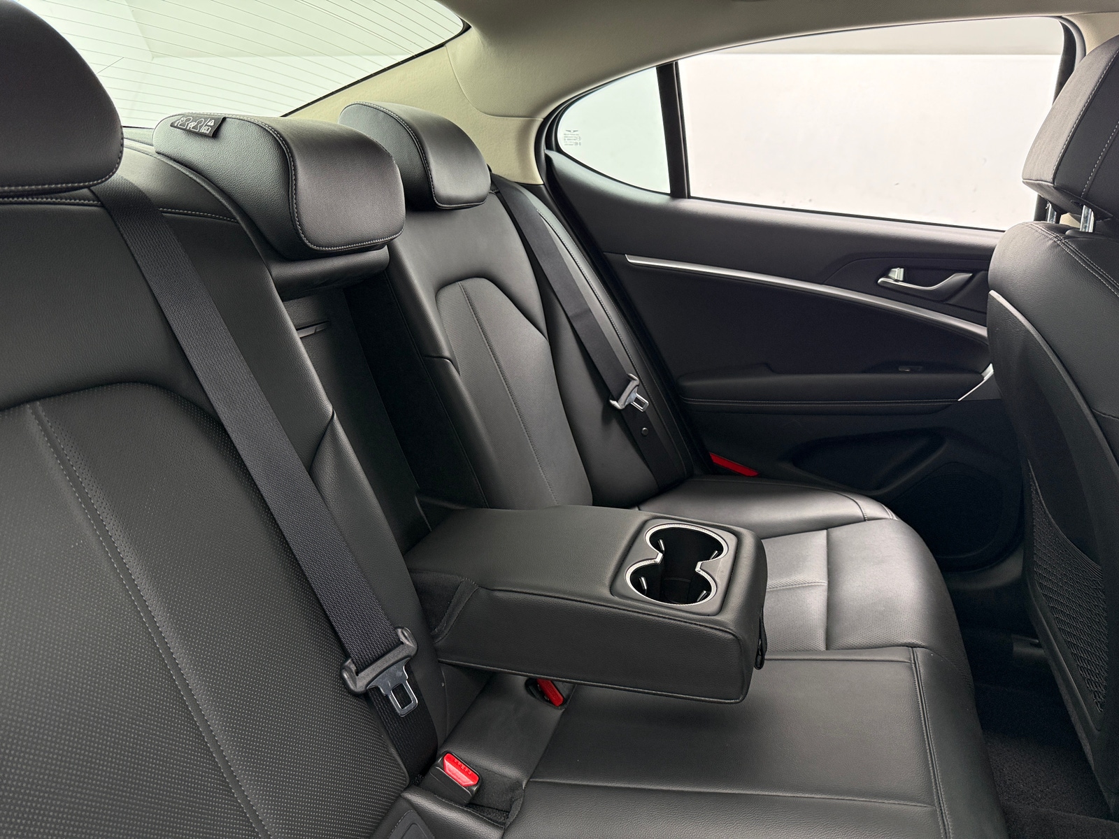 Thumbnail: 2025 Genesis G70 - 5