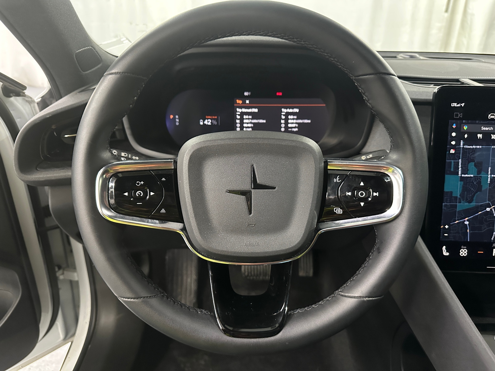 Thumbnail: 2022 Polestar 2 - 5