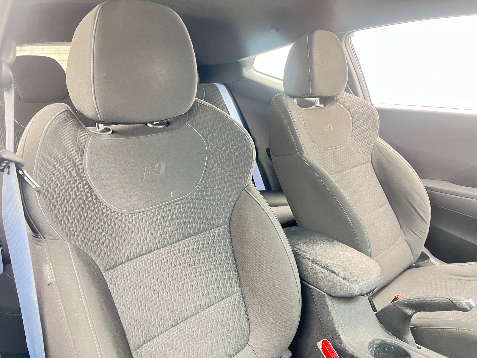 Thumbnail: 2019 Hyundai Veloster - 2