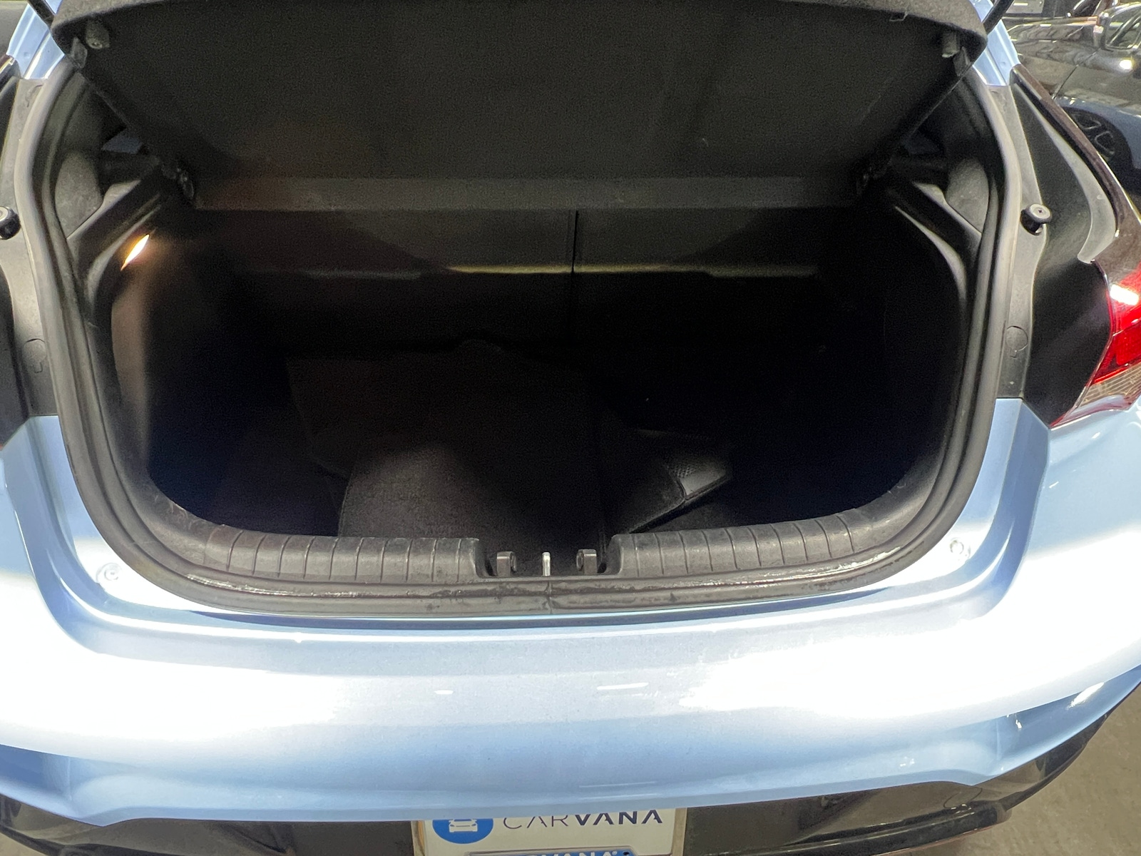 Thumbnail: 2019 Hyundai Veloster - 5