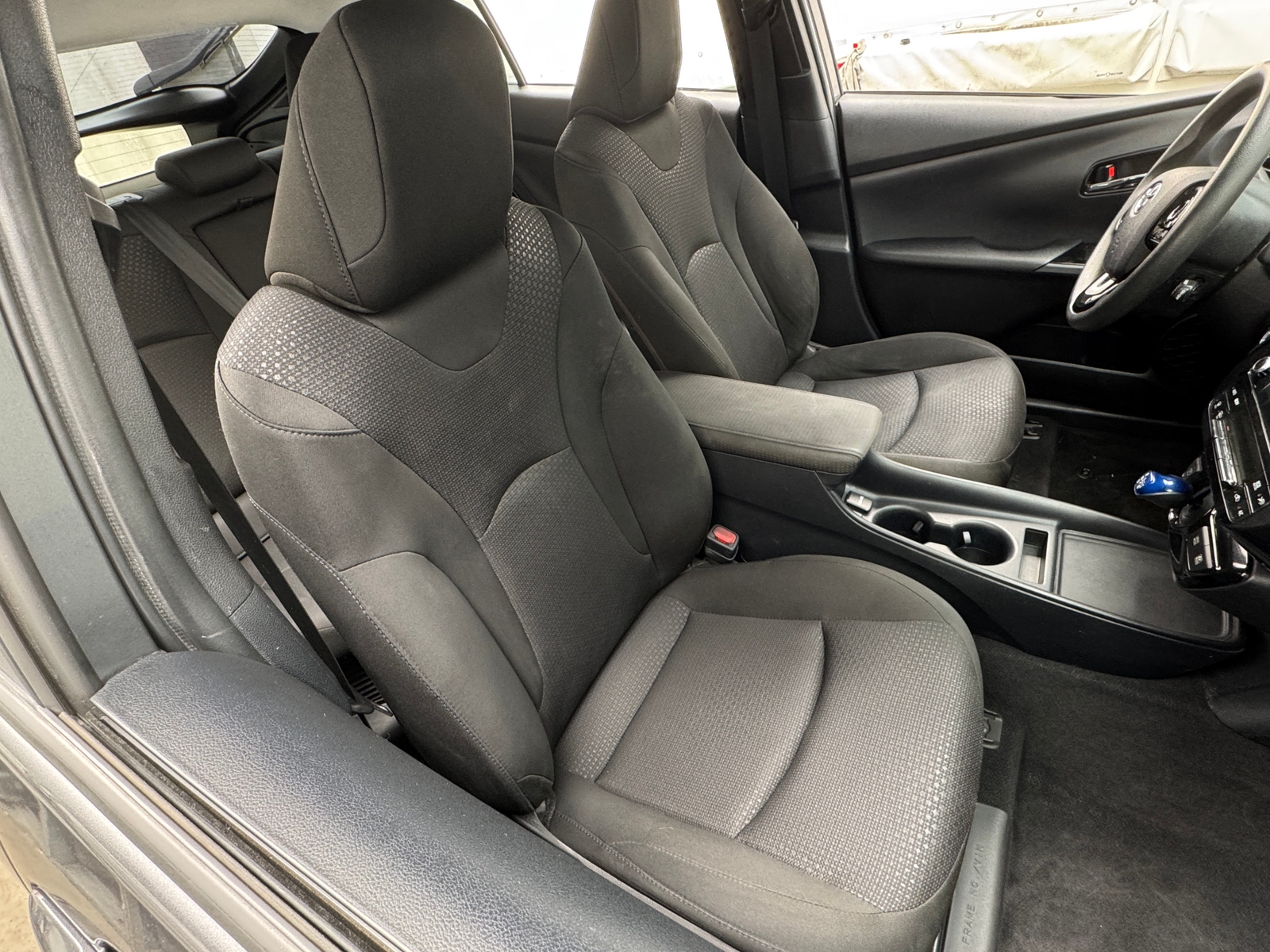 Thumbnail: 2020 Toyota Prius - 2