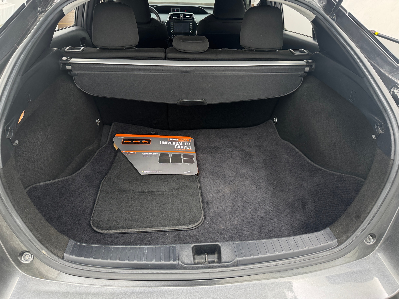 Thumbnail: 2020 Toyota Prius - 7