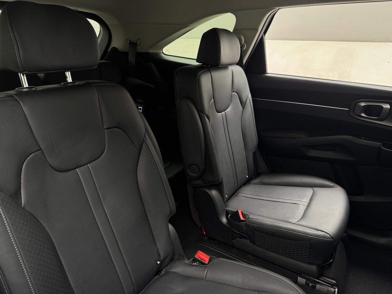 Thumbnail: 2025 Kia Sorento - 5