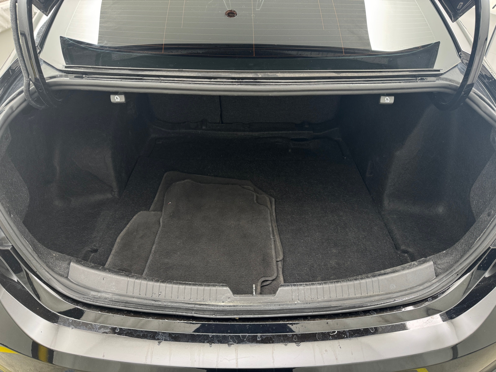 Thumbnail: 2023 Chevrolet Malibu - 7