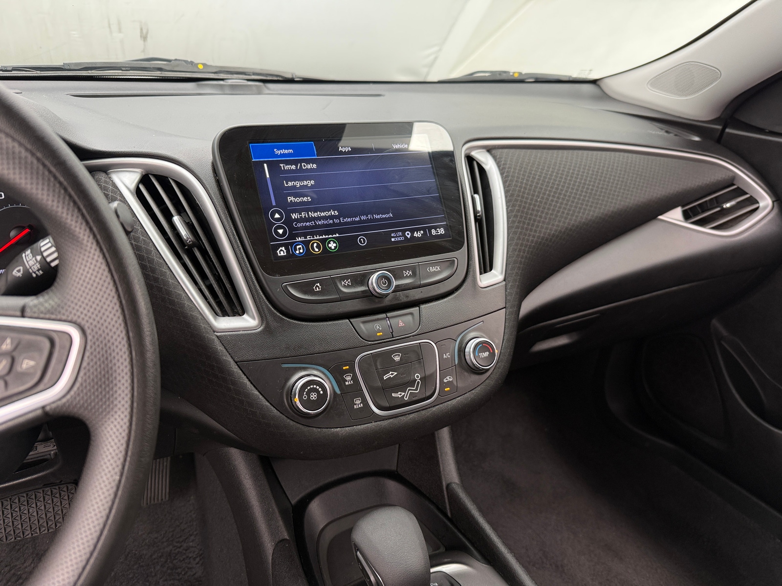 Thumbnail: 2024 Chevrolet Malibu - 4