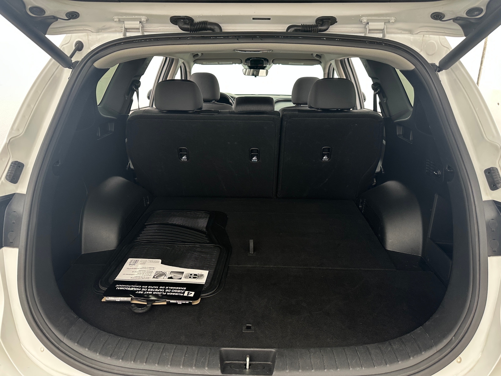 Thumbnail: 2023 Hyundai Santa Fe - 7