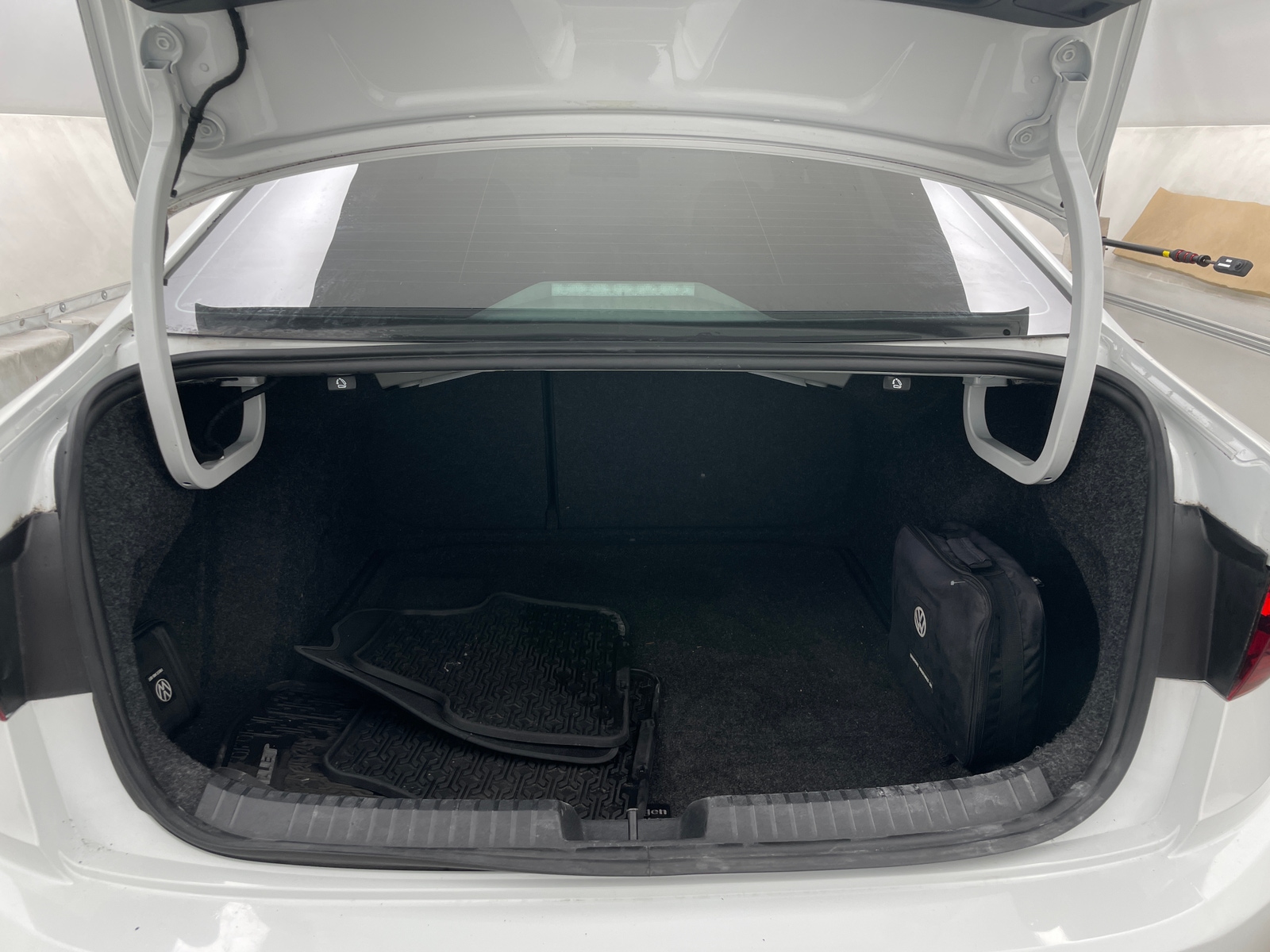 Thumbnail: 2020 Volkswagen Jetta - 7