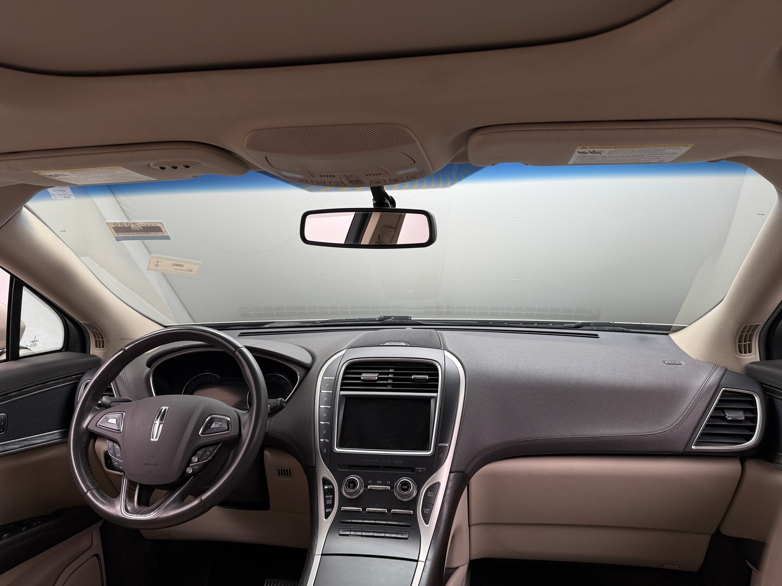 Thumbnail: 2017 Lincoln MKX - 2