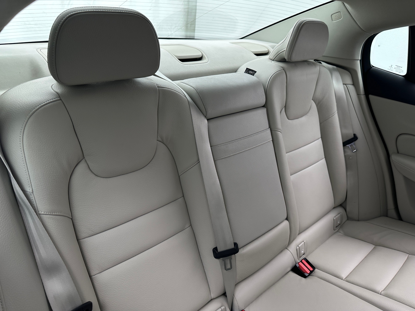 Thumbnail: 2020 Volvo S60 - 5