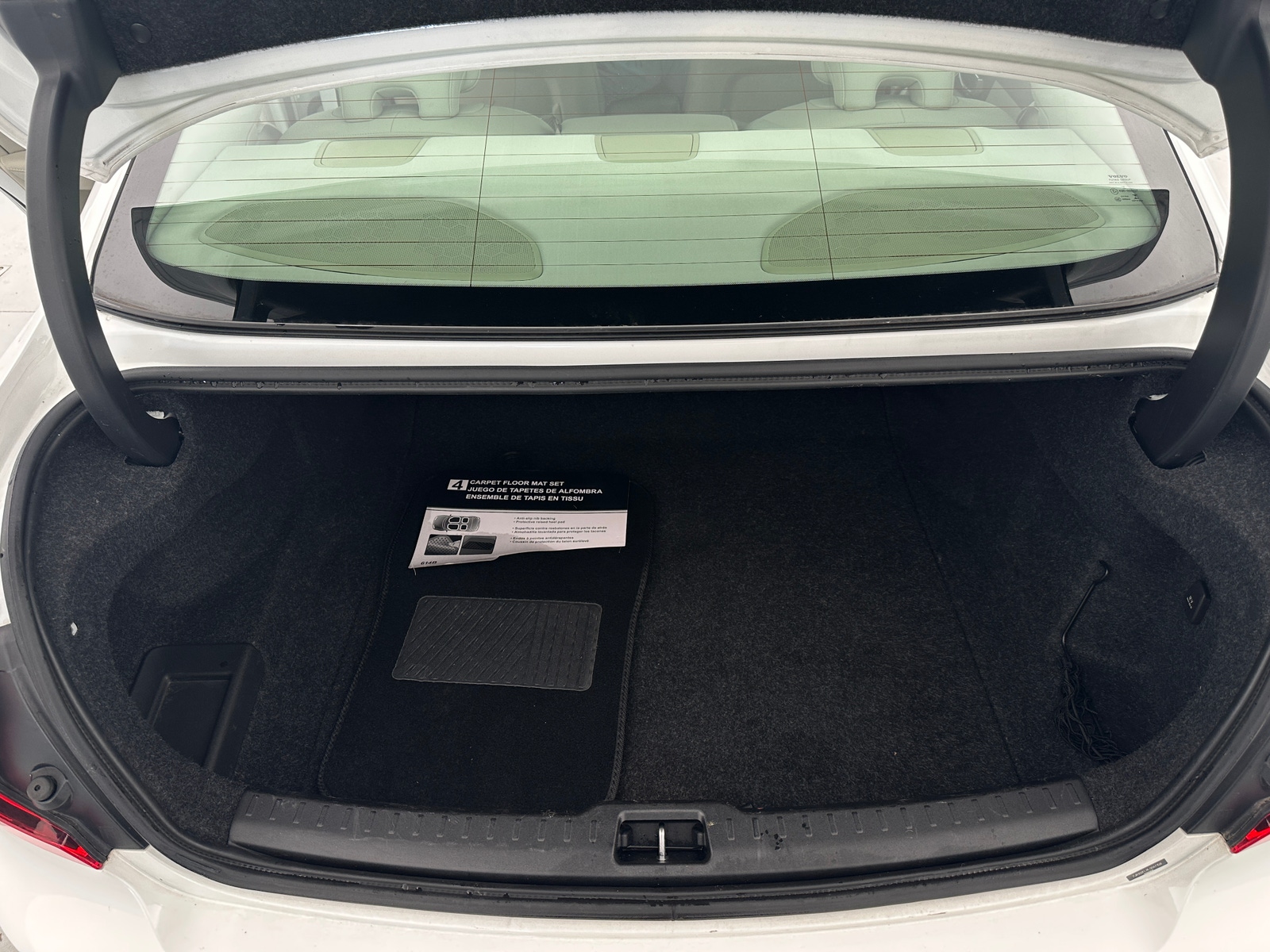 Thumbnail: 2020 Volvo S60 - 6