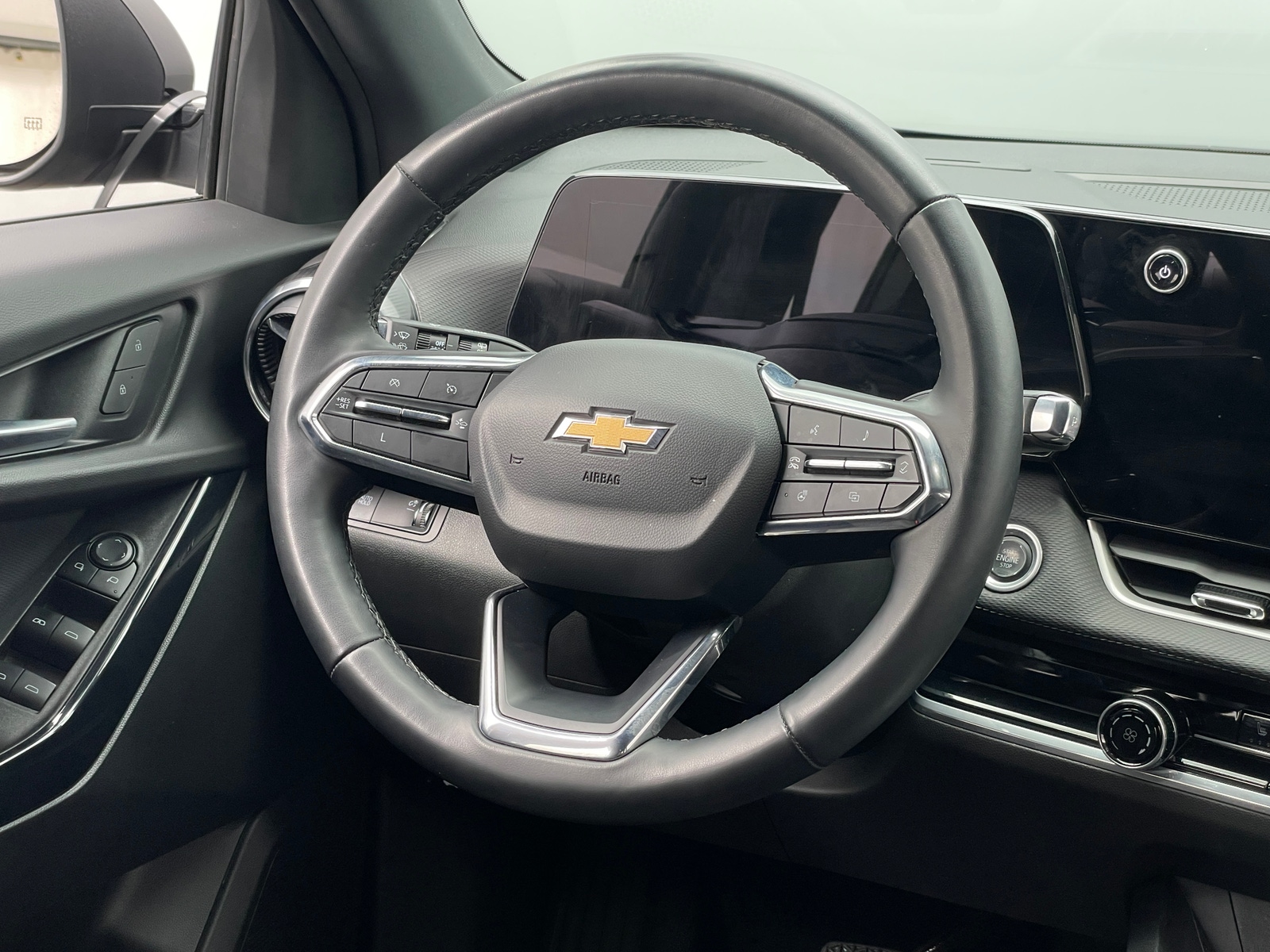 Thumbnail: 2025 Chevrolet Equinox - 5