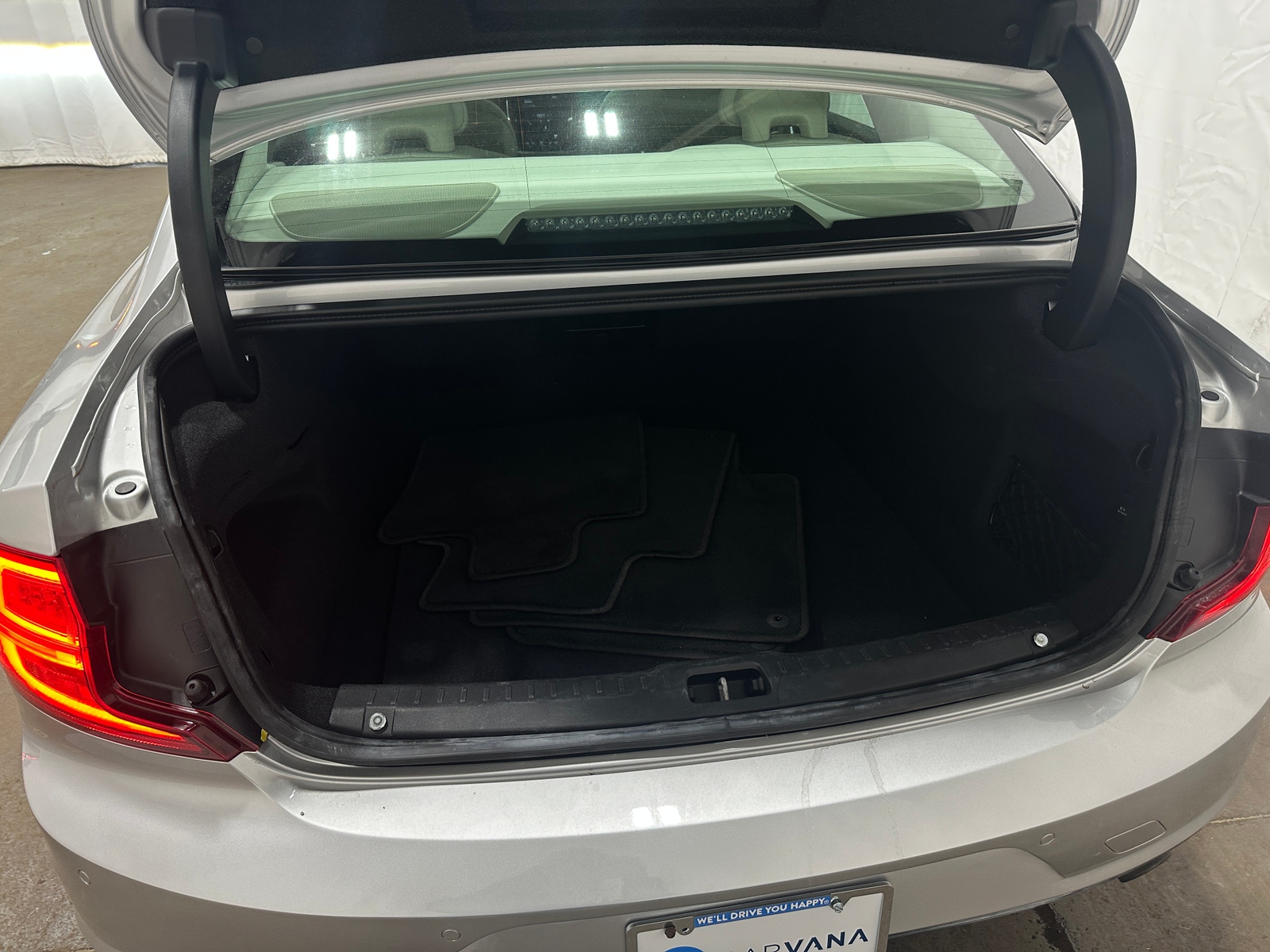 Thumbnail: 2018 Volvo S90 - 6