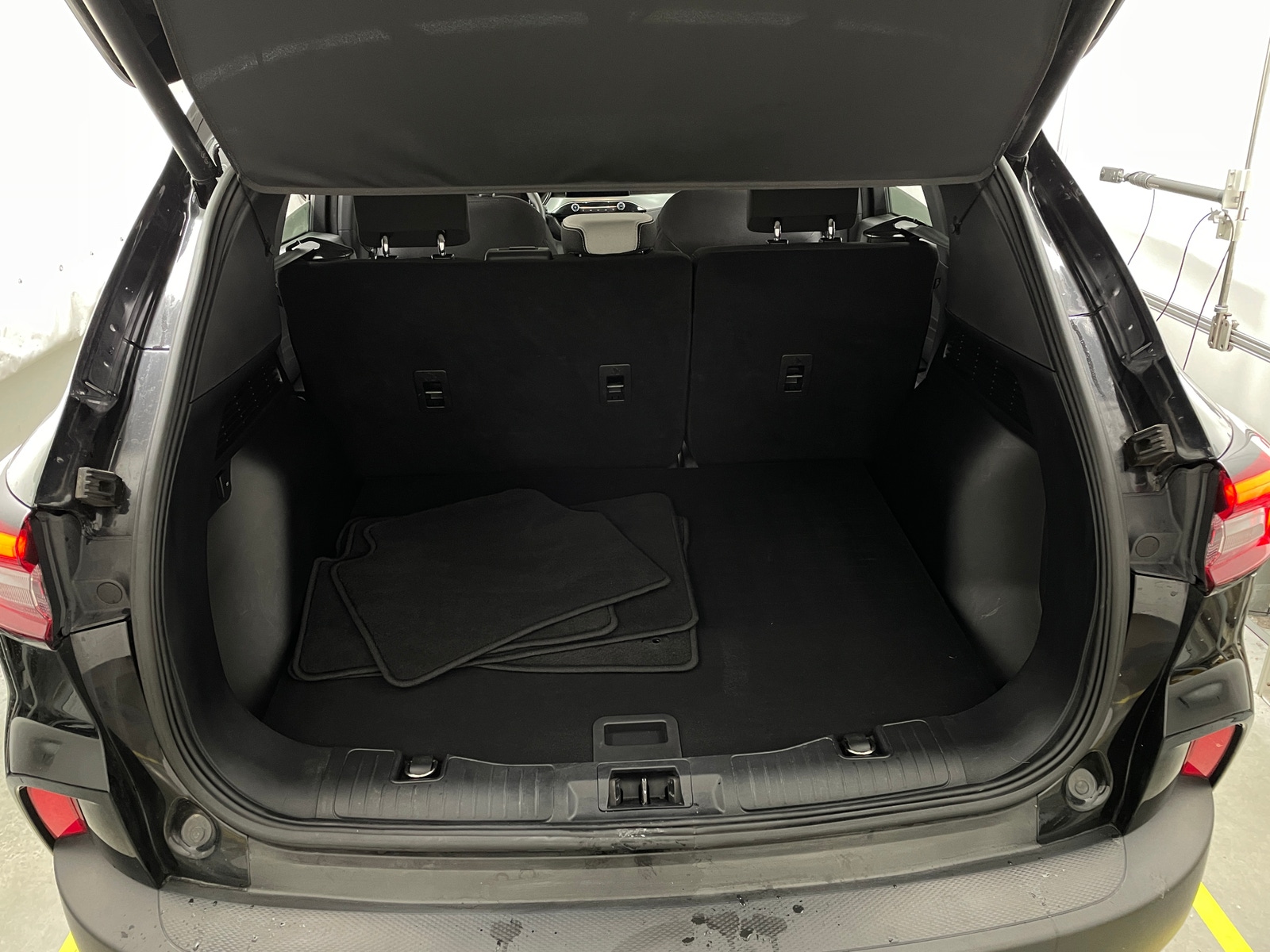 Thumbnail: 2023 Ford Escape - 7