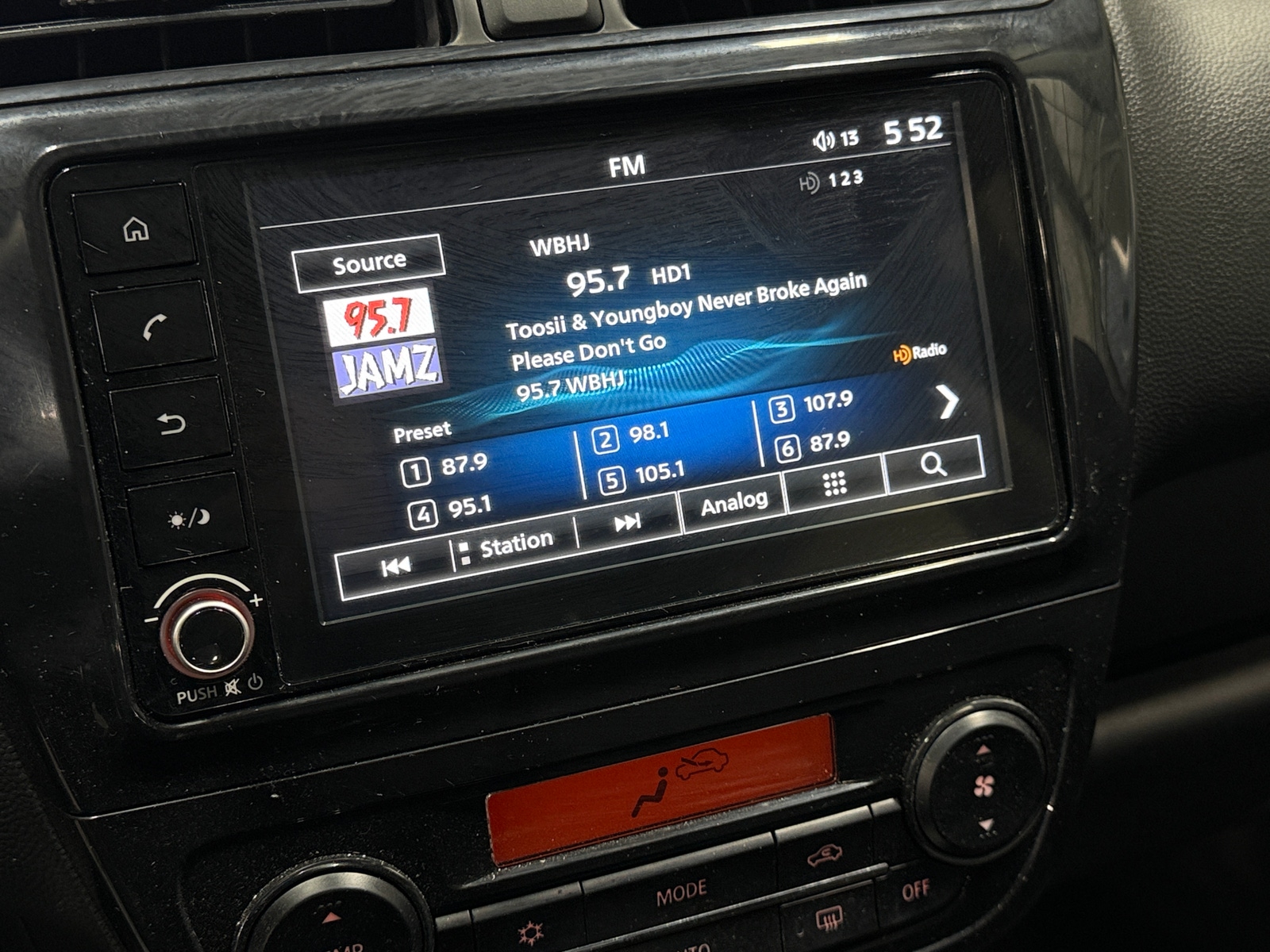 Thumbnail: 2024 Mitsubishi Mirage G4 - 4