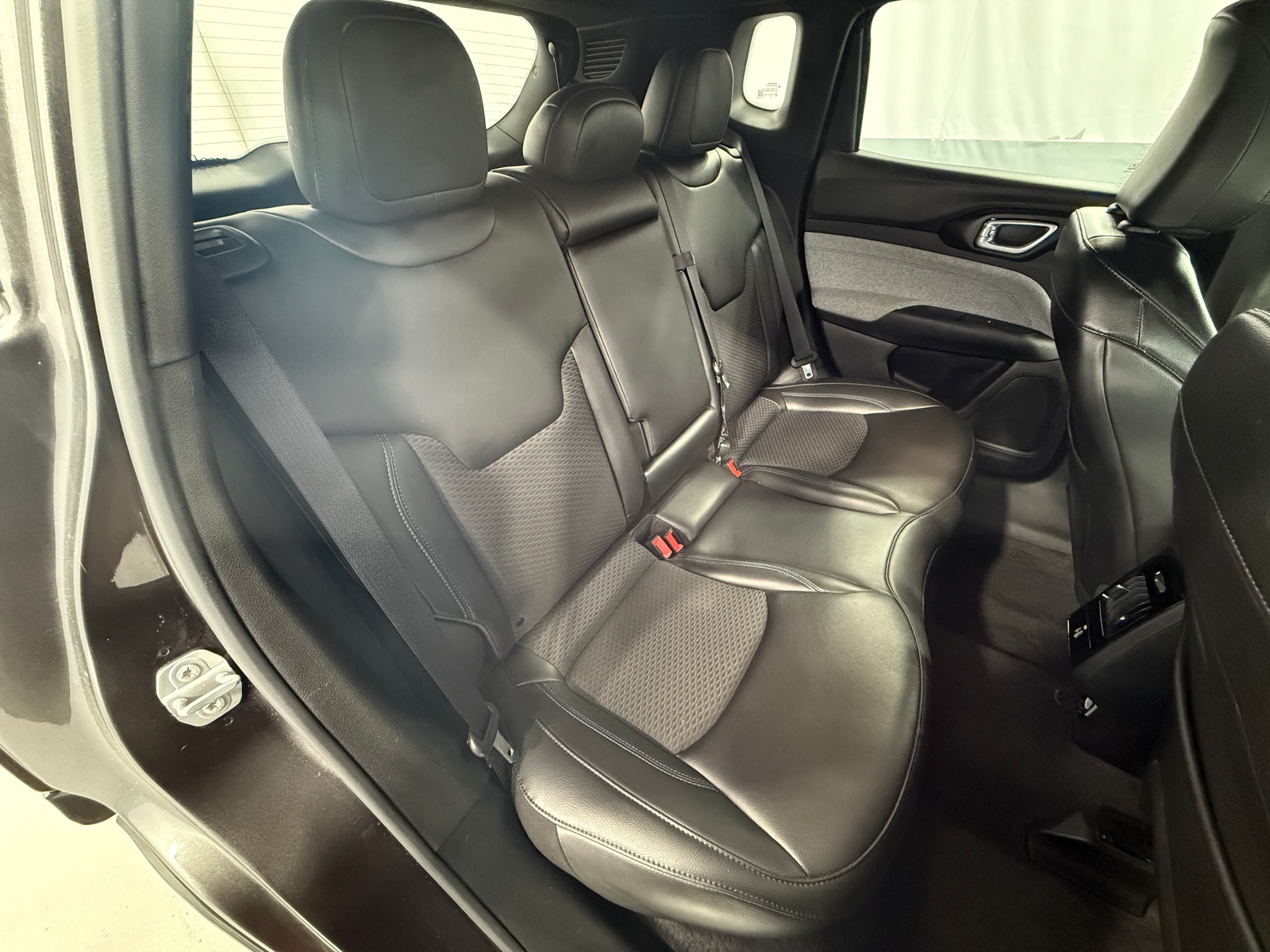 Thumbnail: 2023 Jeep Compass - 6