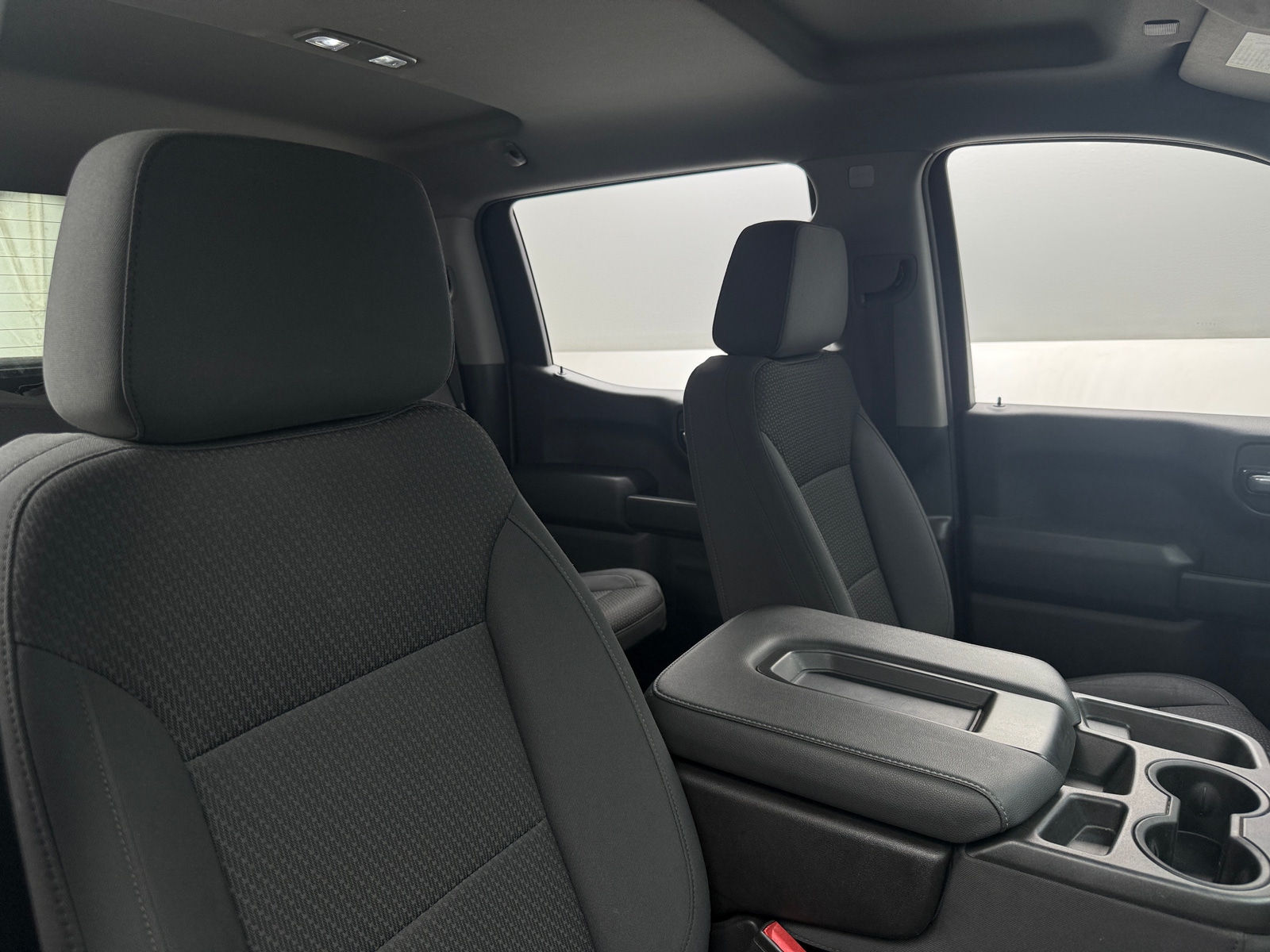 Thumbnail: 2020 Chevrolet Silverado 1500 - 2