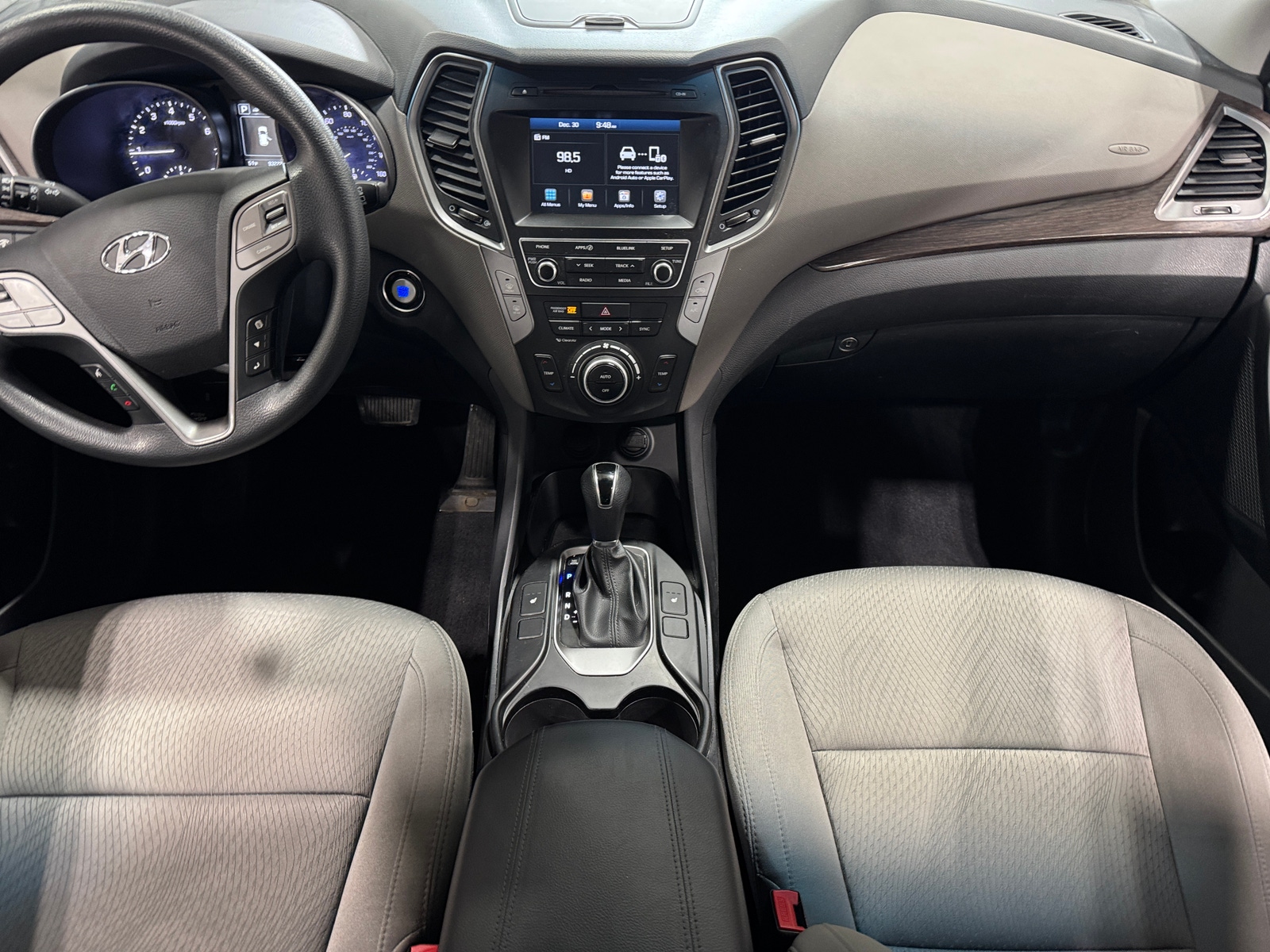 Thumbnail: 2018 Hyundai Santa Fe - 3