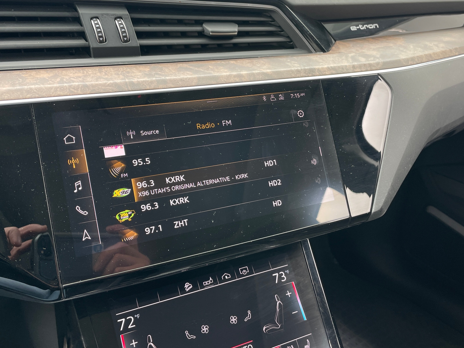 Thumbnail: 2019 Audi e-tron - 3