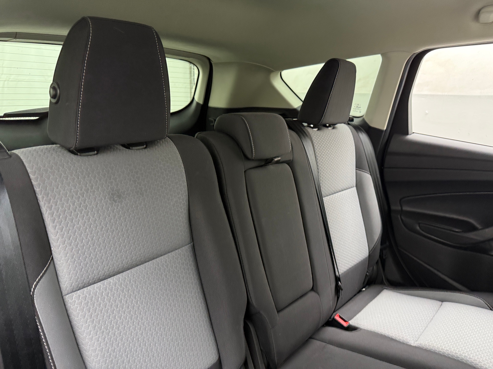 Thumbnail: 2019 Ford Escape - 6