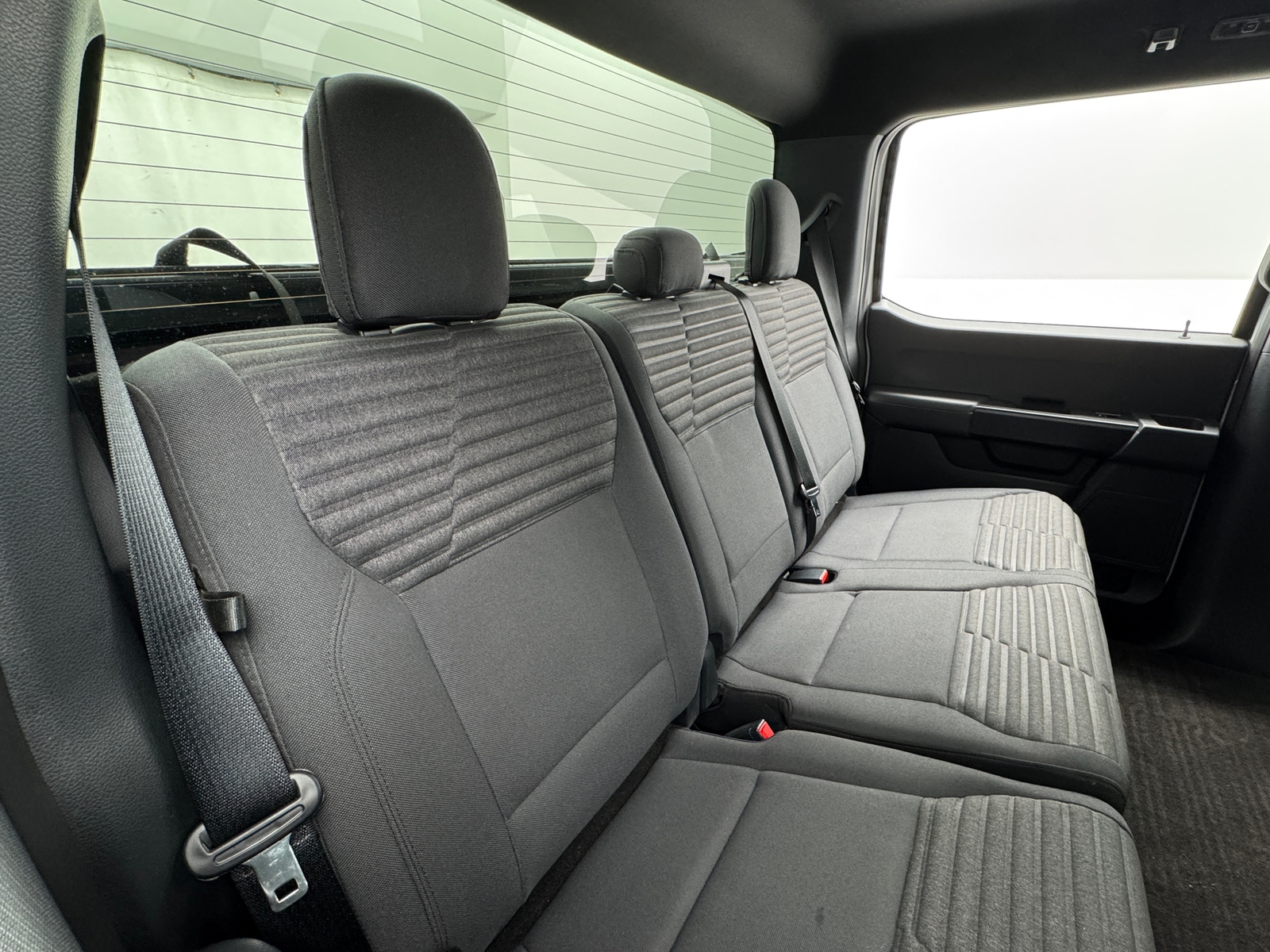 Thumbnail: 2021 Ford Econoline - 6