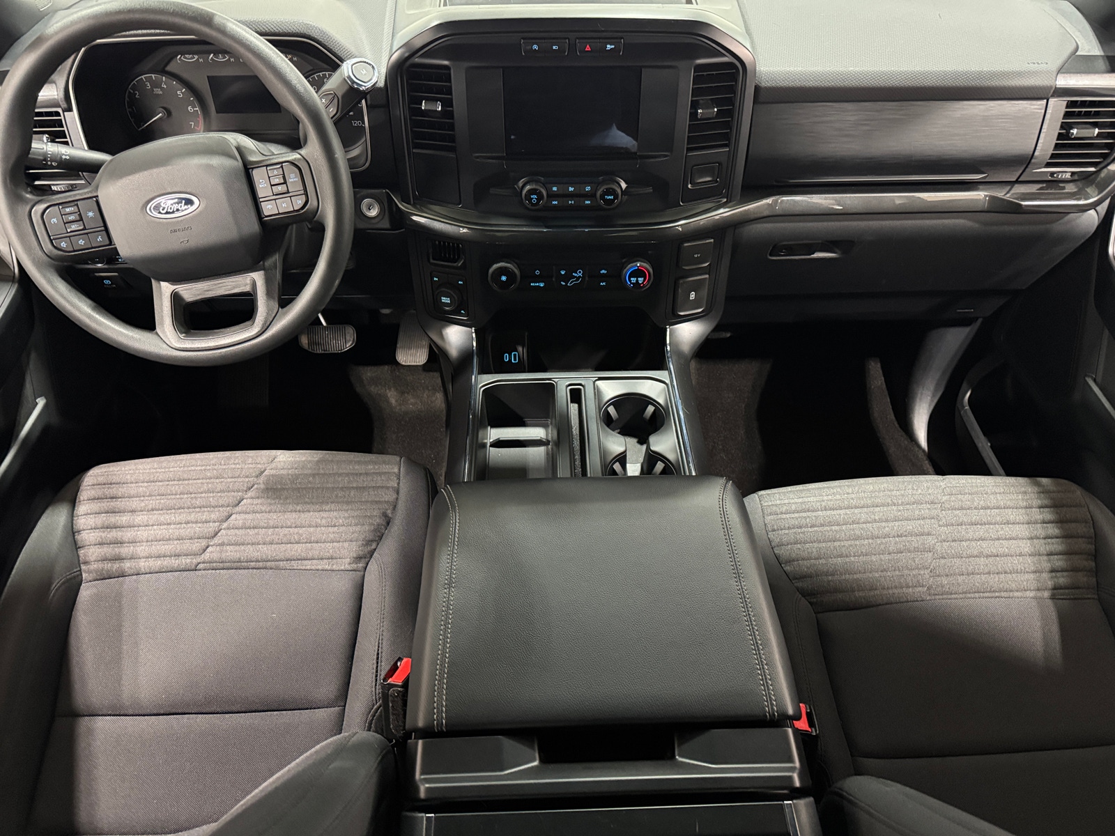 Thumbnail: 2021 Ford Econoline - 3